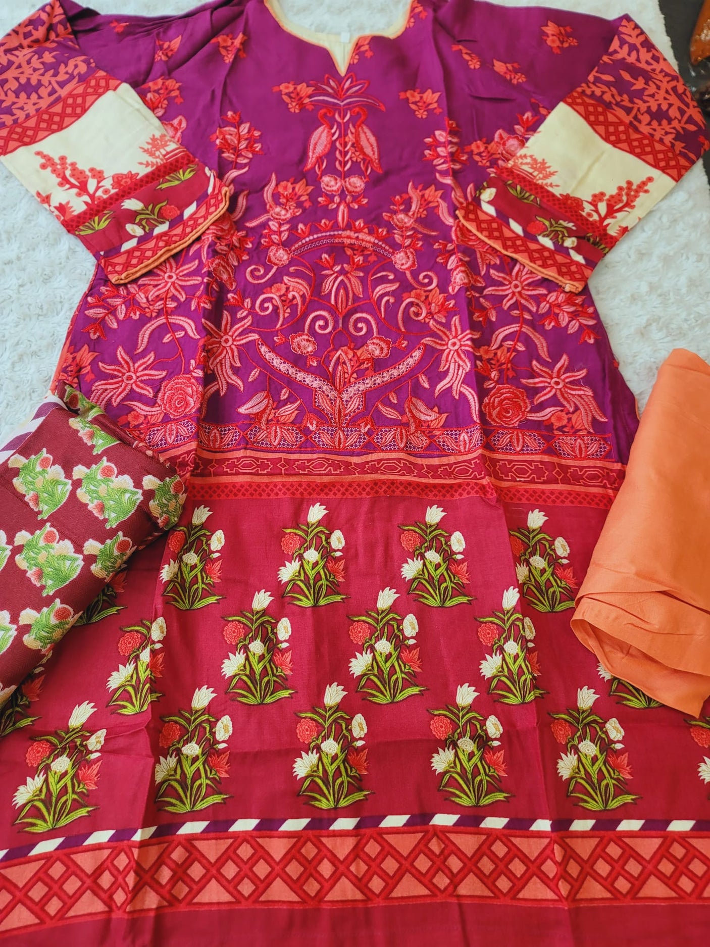 Pakistani linen Embroidered Salwar kameez Ready To Ship
