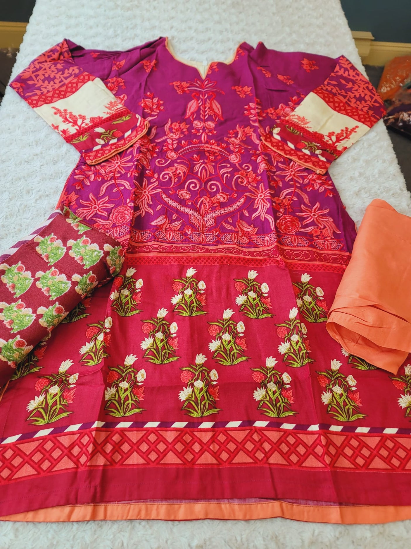 Pakistani linen Embroidered Salwar kameez Ready To Ship