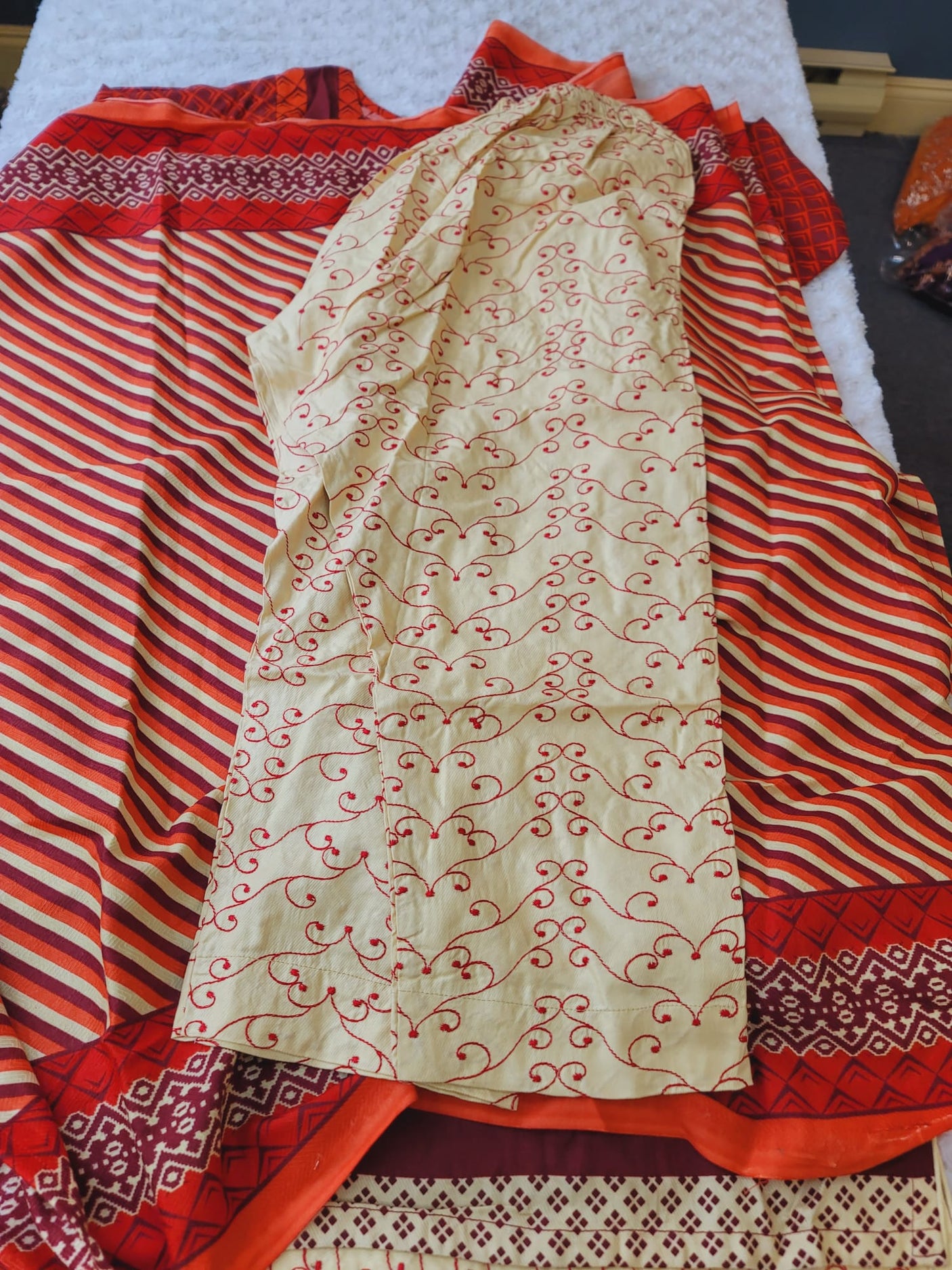 Pakistani linen Embroidered Salwar kameez Ready To Ship