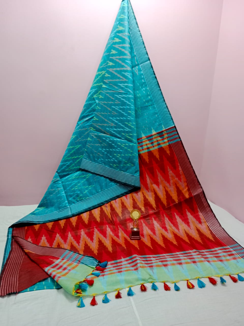 COTTON IKKAT SAREE WITH CONTRAST BLOUSE PIECE