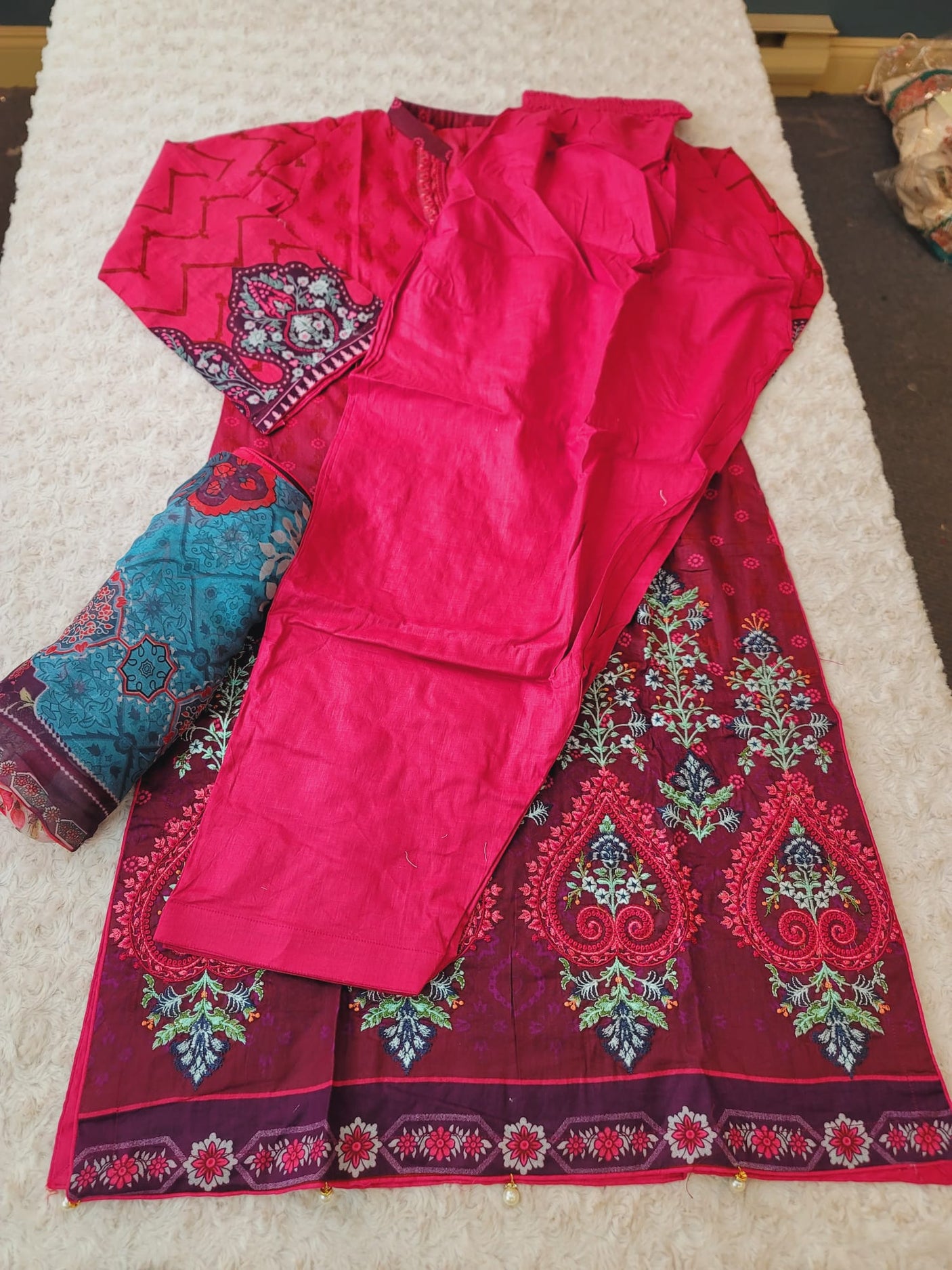 Pakistani Stitched lawn Embroidered Salwar kameez ready to ship