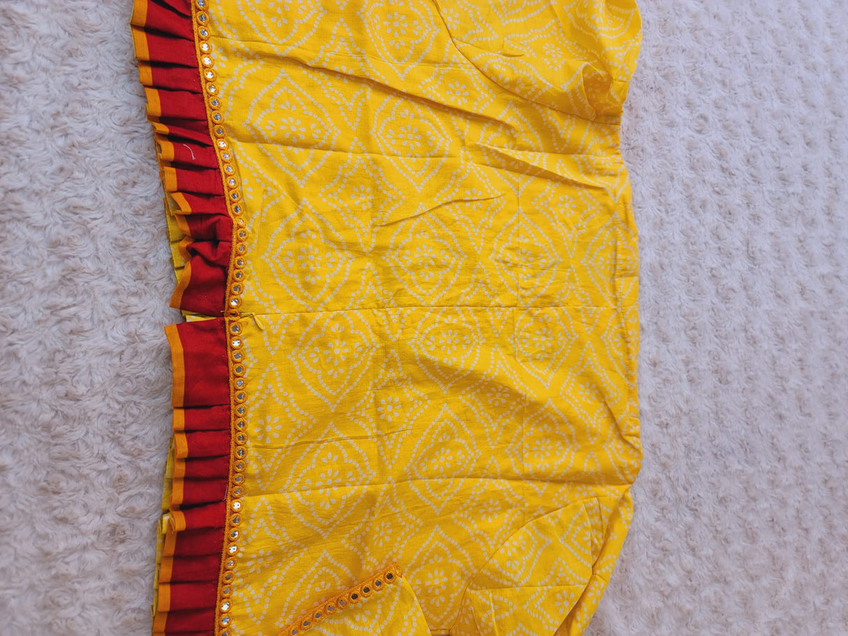 Designer chundri printed blouse with accessories