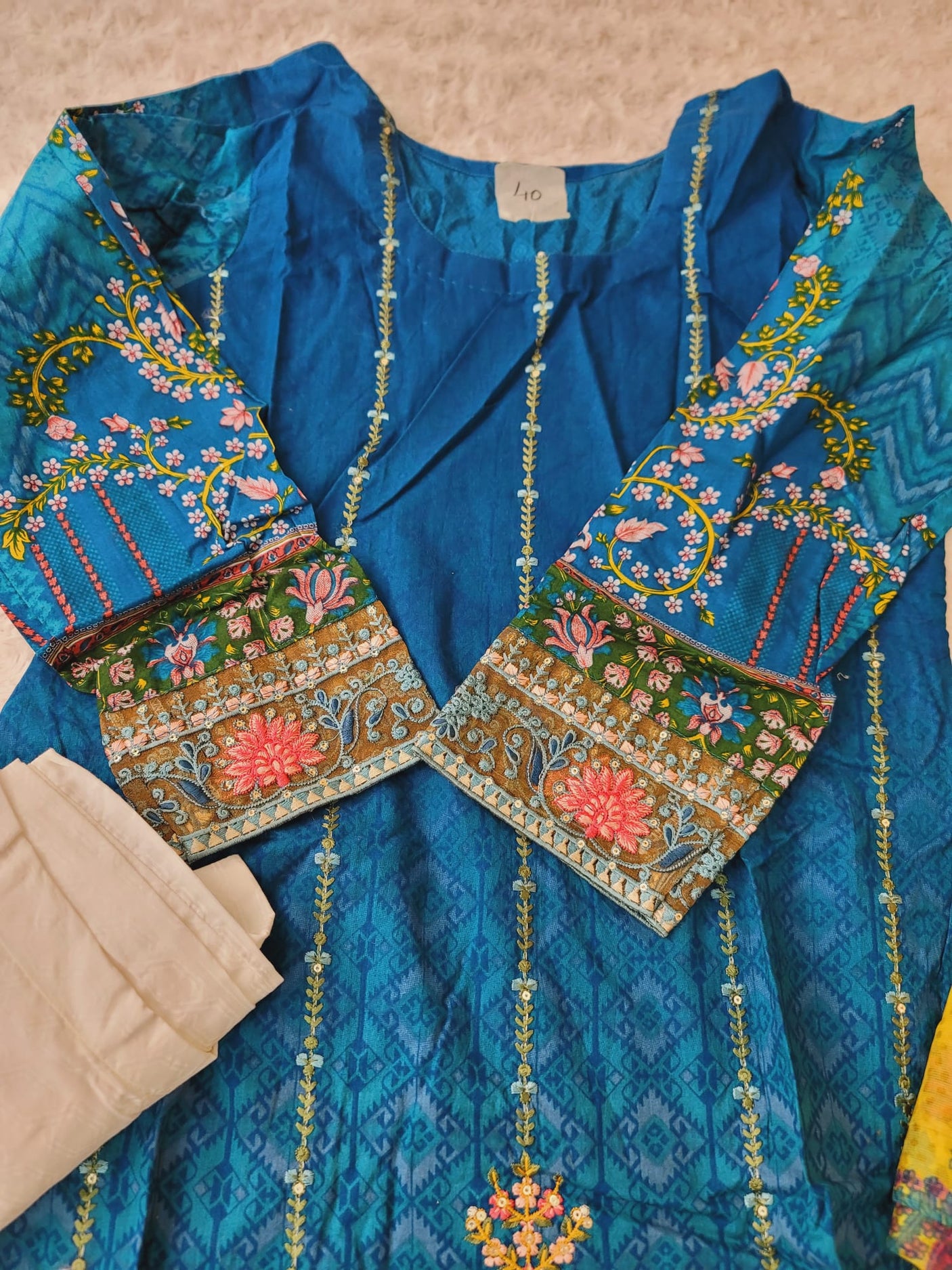 Pakistani lawn Embroidered Salwar kameez Ready To Ship