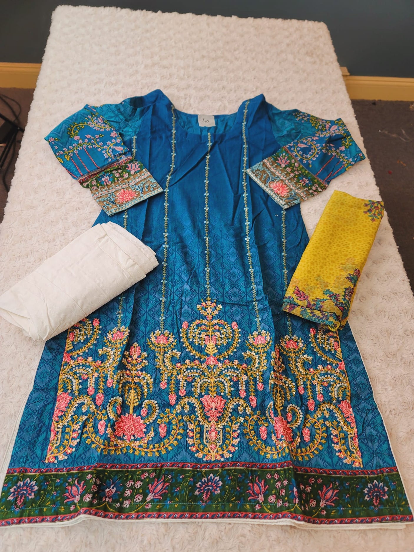 Pakistani lawn Embroidered Salwar kameez Ready To Ship