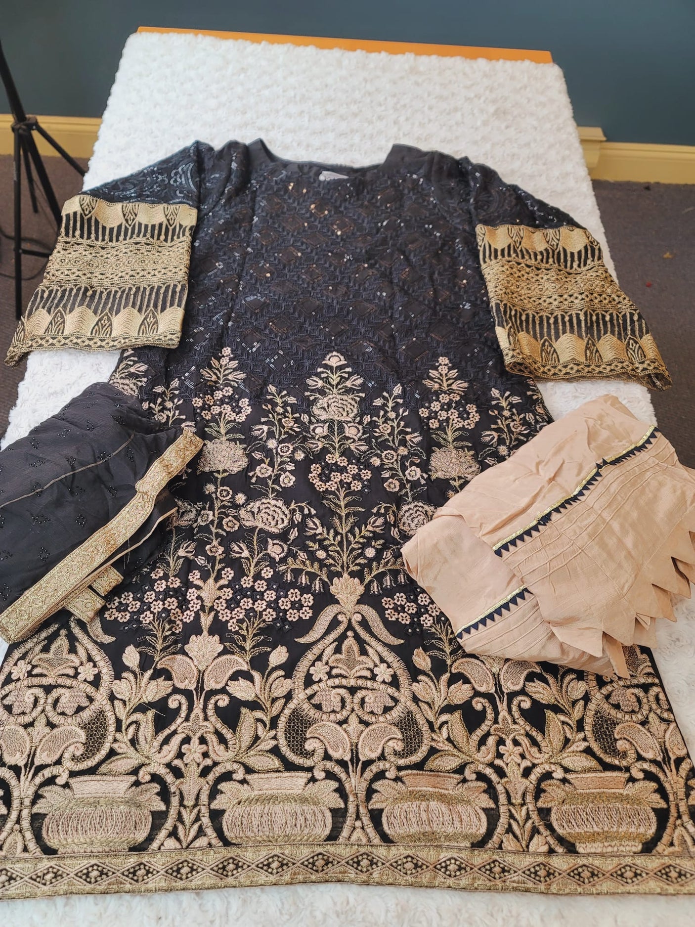 Pakistani Luxury Chiffon Embroidered Suit Ready To Ship