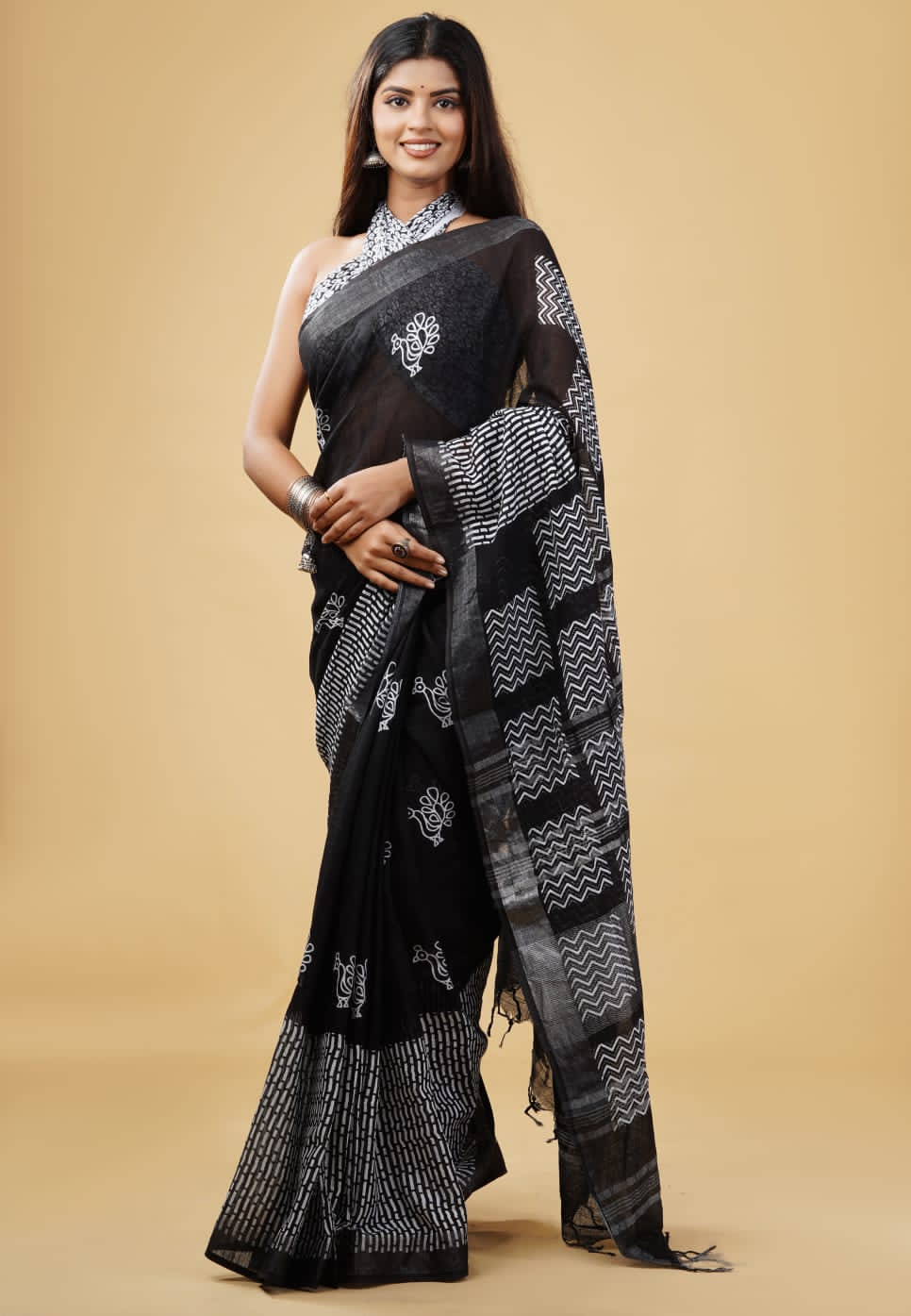 khadi ghicha Saree with running blouse