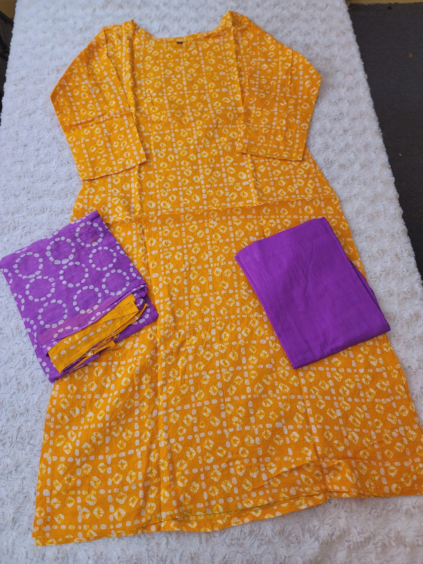 Cotton Chundri (colour guaranteed)