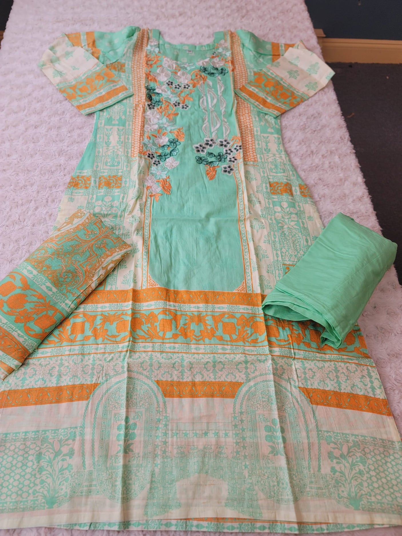 Pakistani Stitched lawn Embroidered Salwar kameez ready to ship