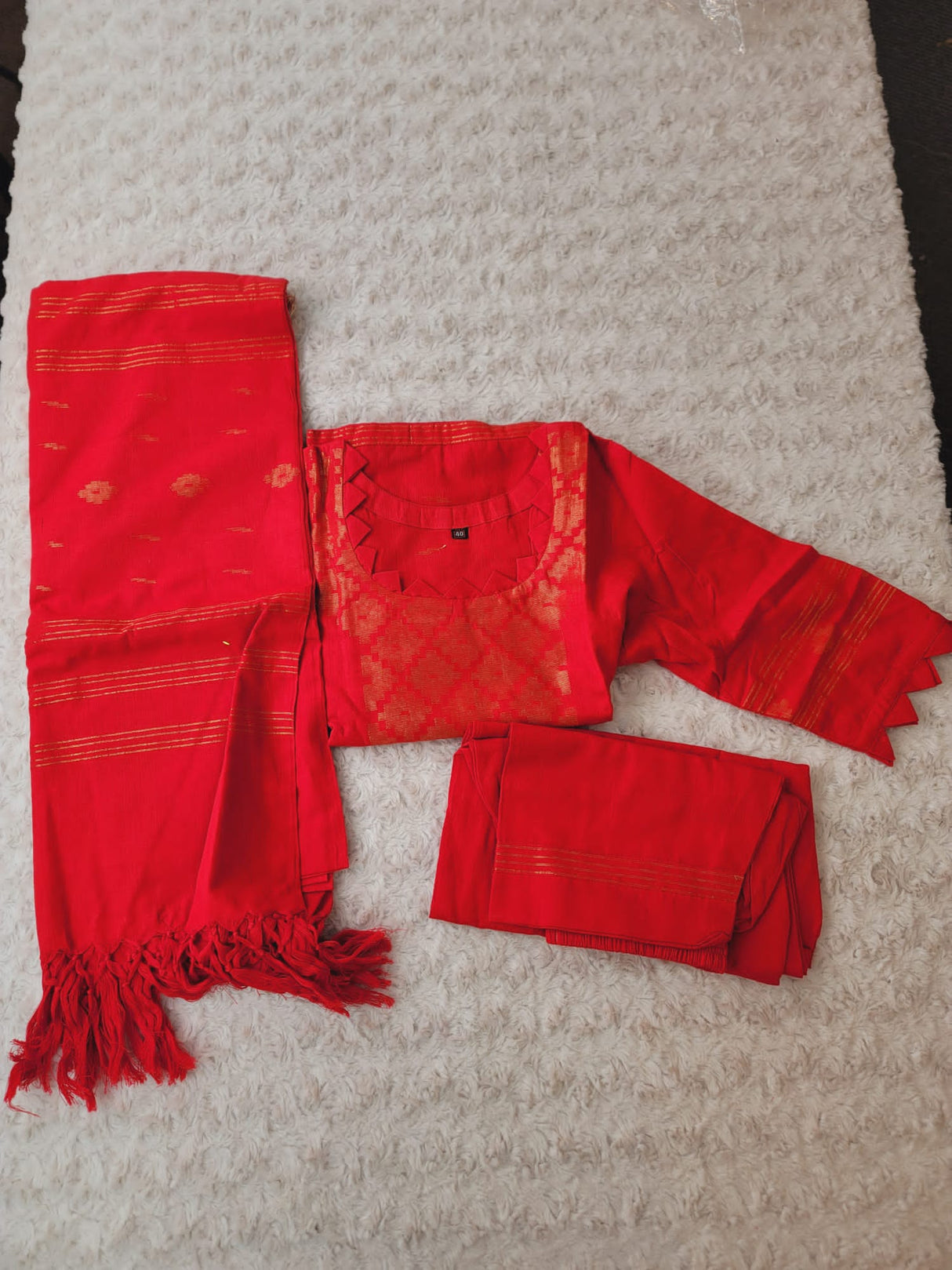 Bangladeshi Jamdani salwar kamiz