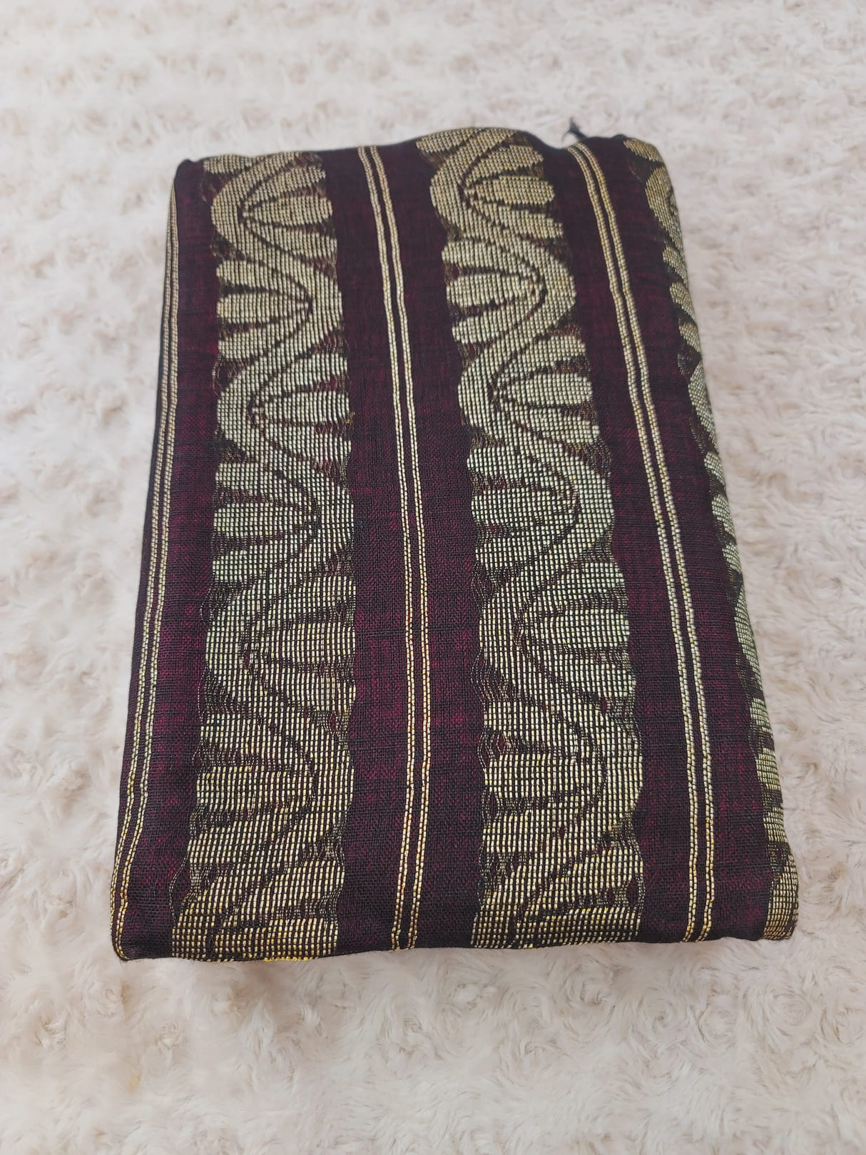 Khadi lilen saree with running blouse pc