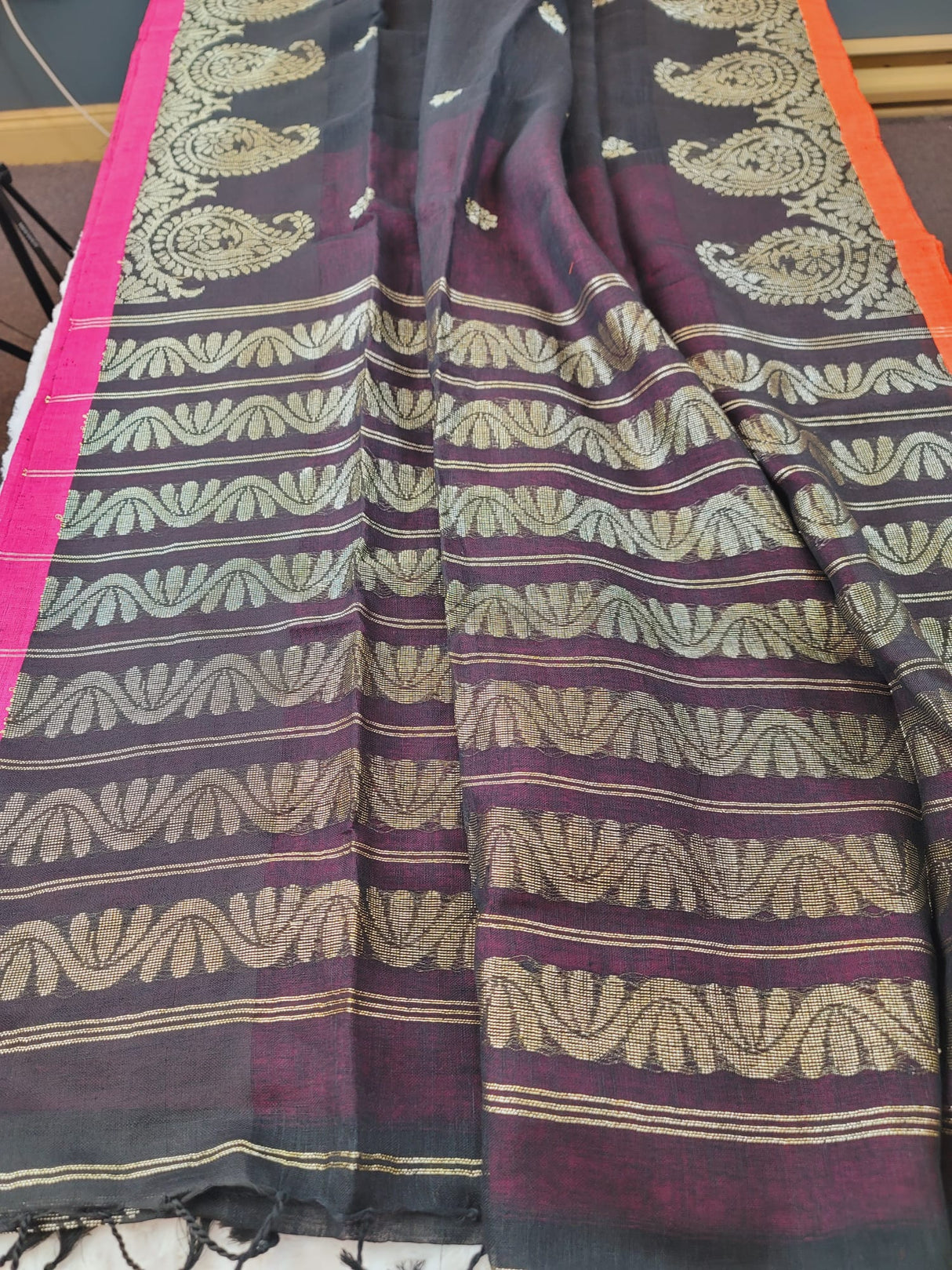 Khadi lilen saree with running blouse pc