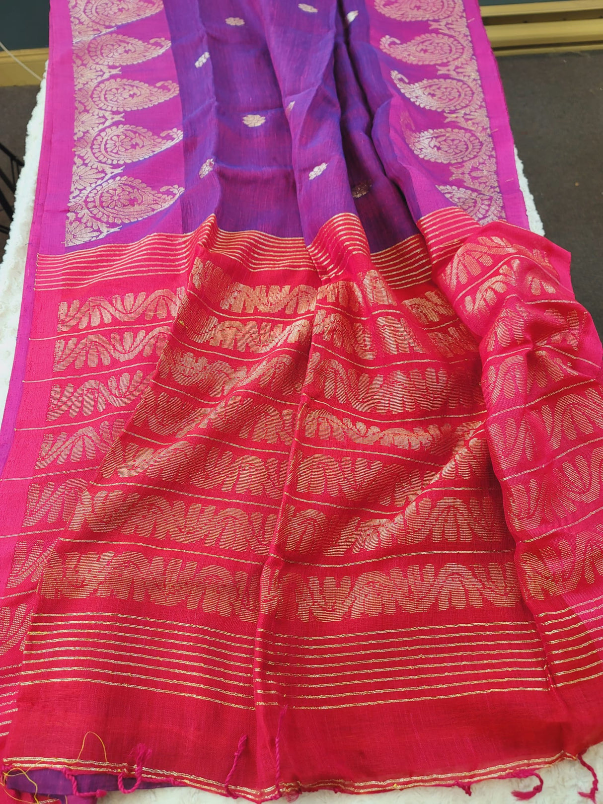 Khadi lilen saree with running blouse pc