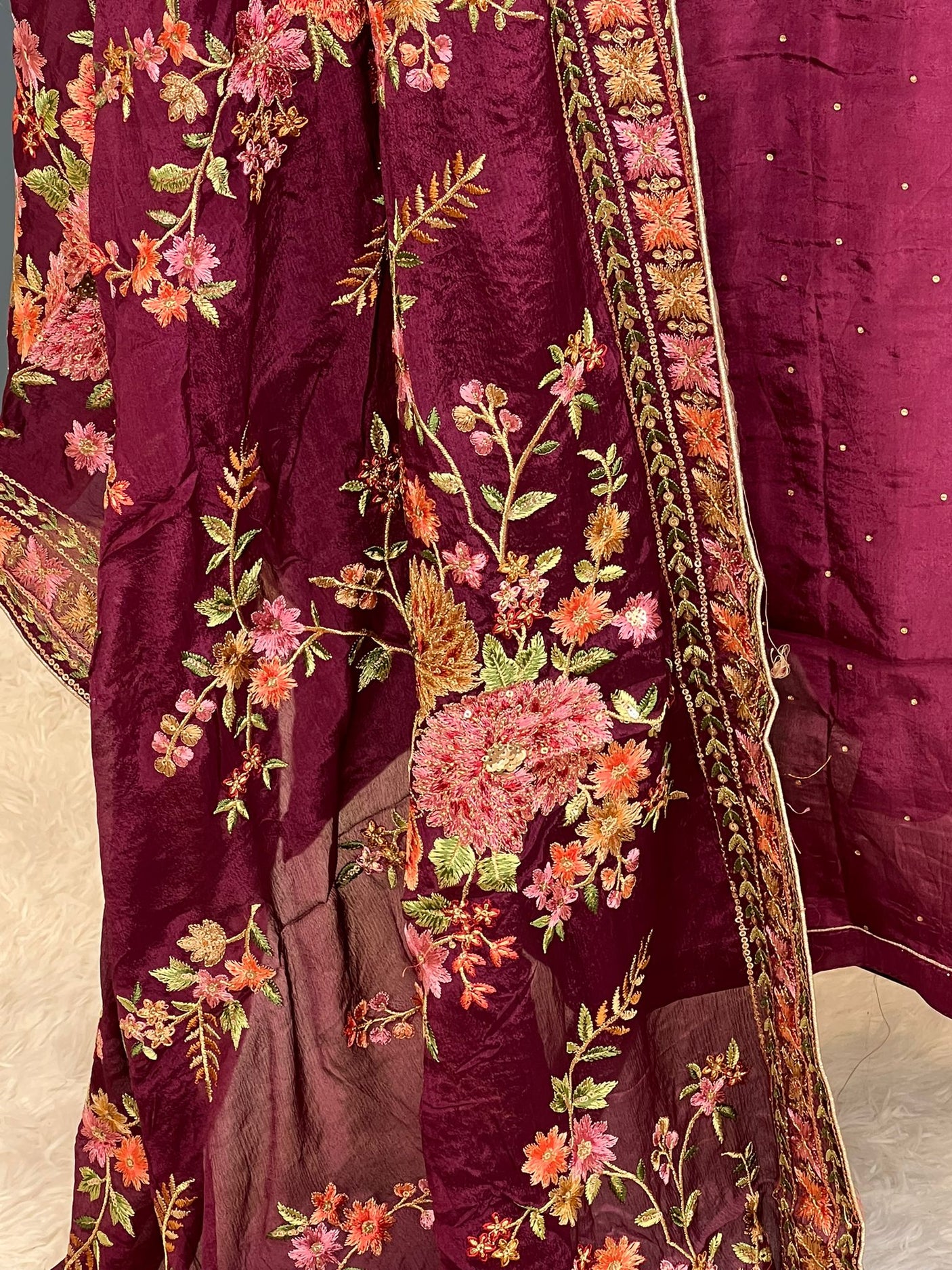 Pure zardousi Delhi Boutique