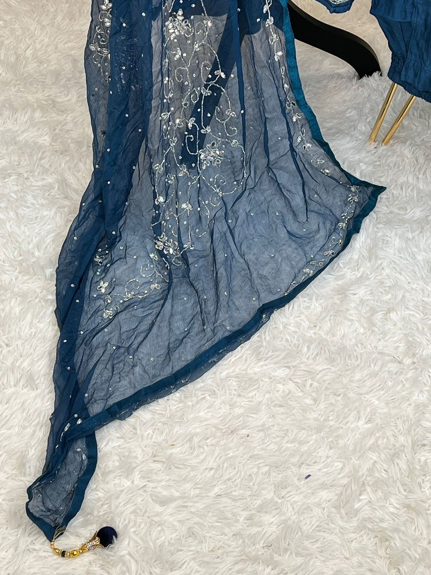 Pure zardousi Delhi Boutique