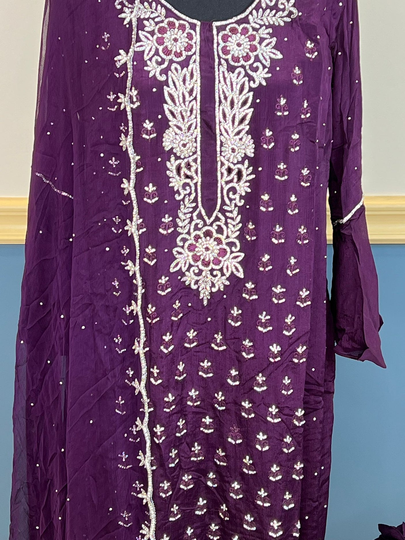 Pure zardousi Delhi Boutique