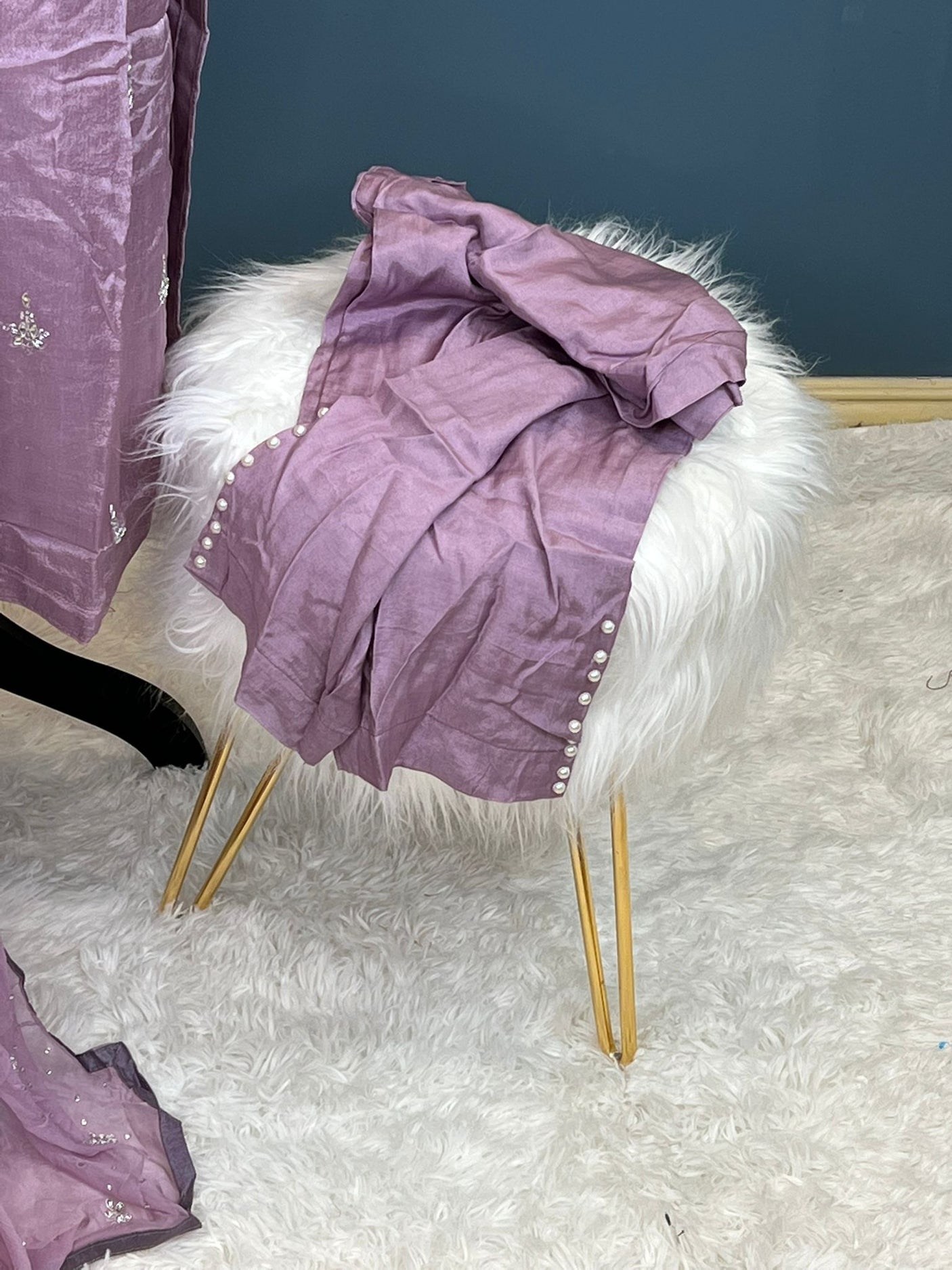 Pure zardousi Delhi Boutique