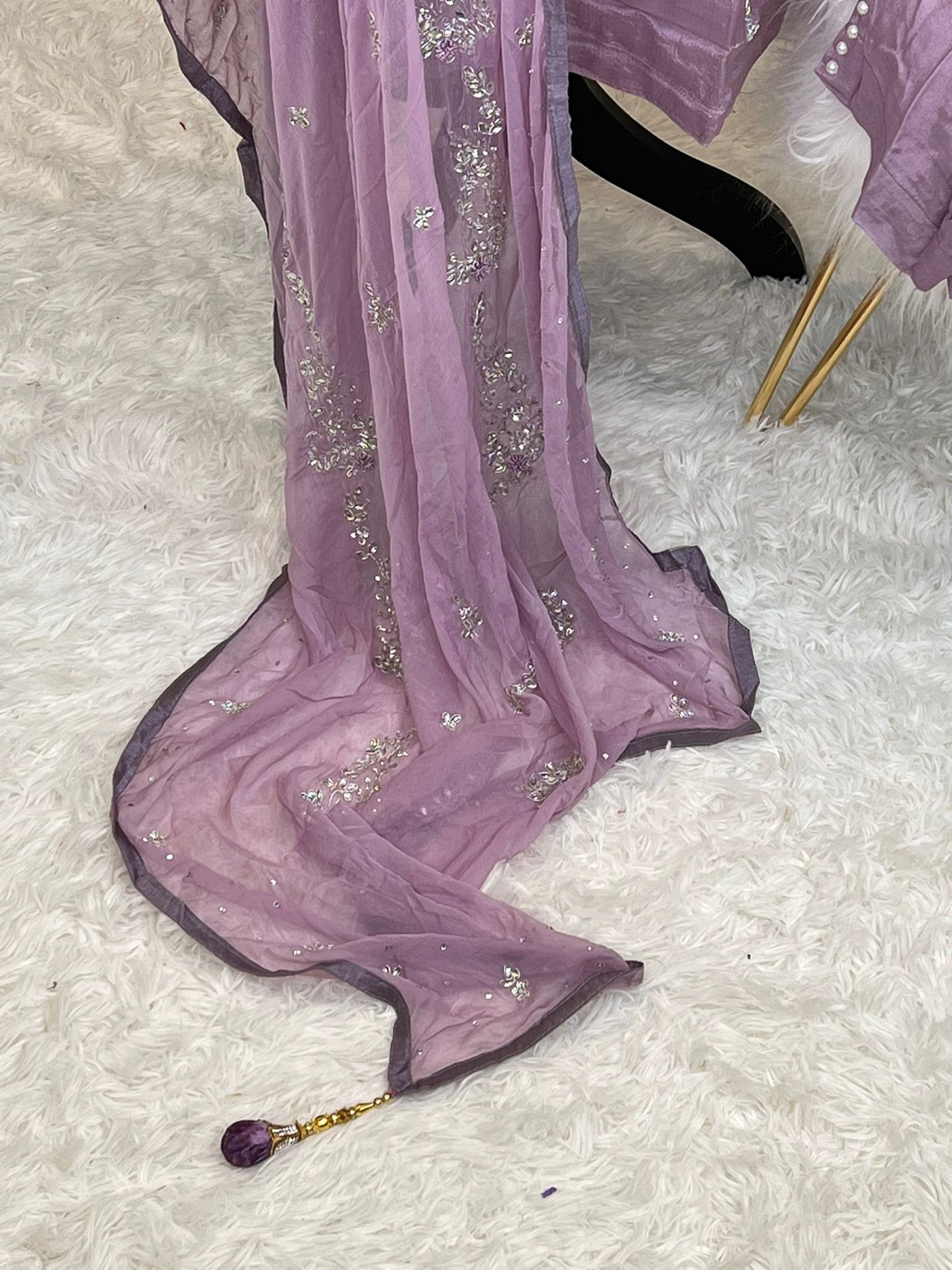 Pure zardousi Delhi Boutique