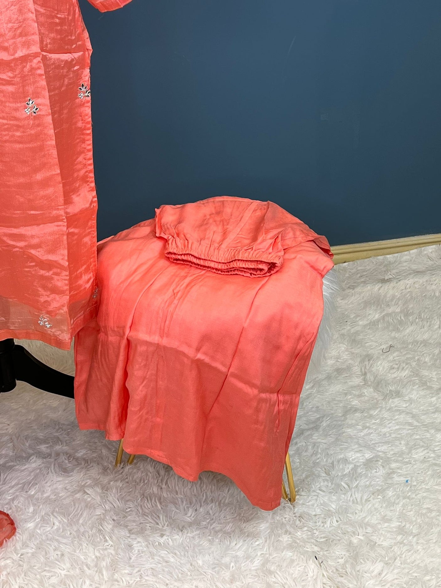 Pure zardousi Delhi Boutique