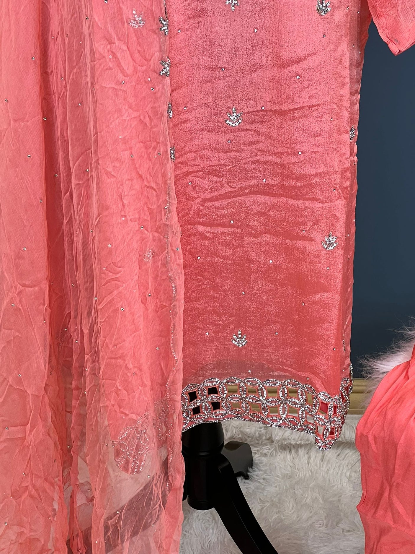 Pure zardousi Delhi Boutique