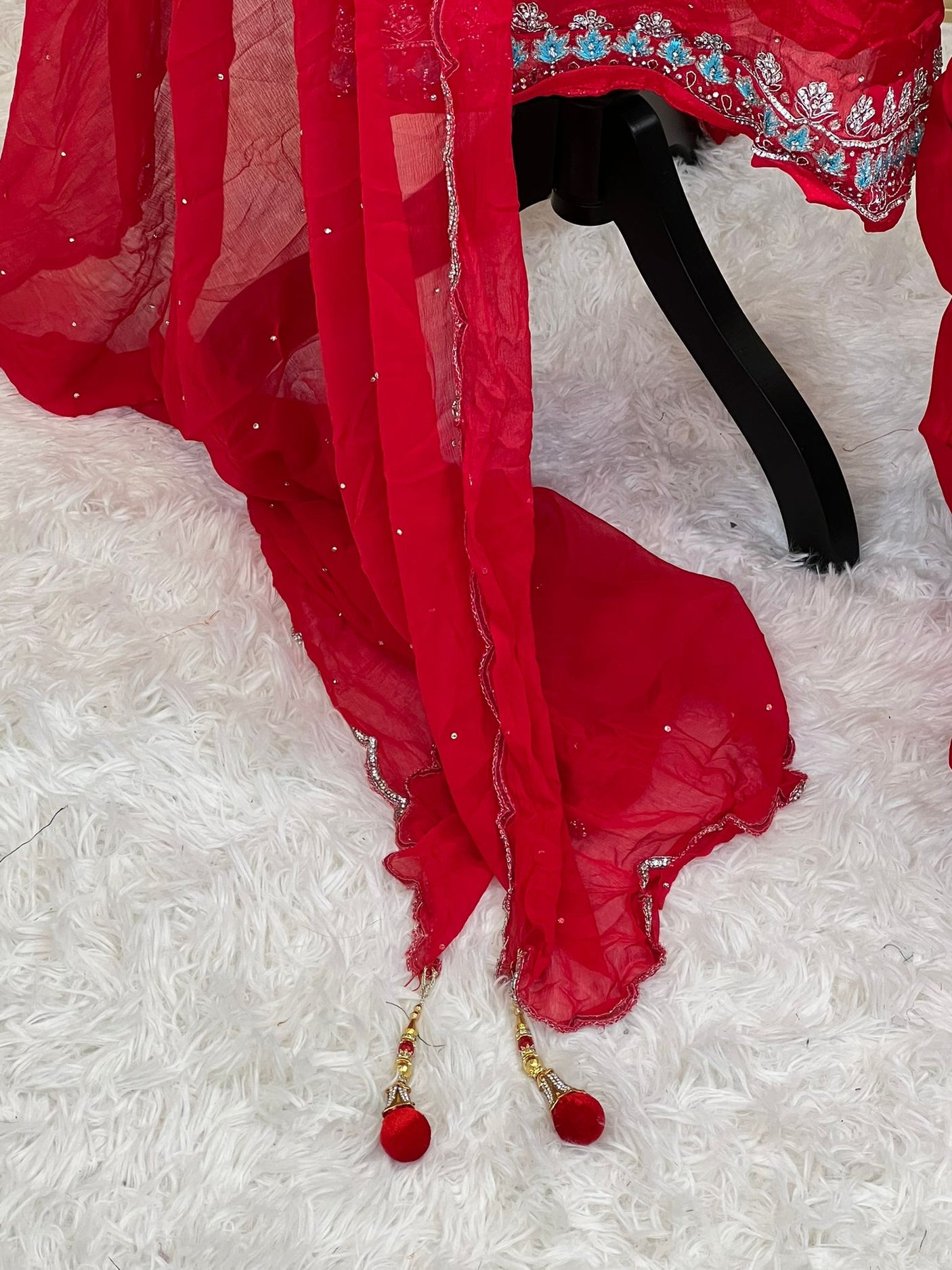 Pure zardousi Delhi Boutique