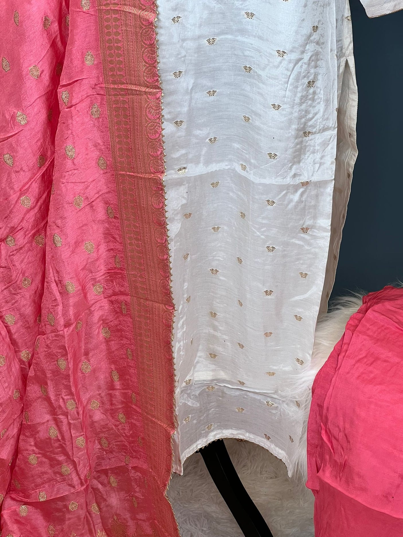 Pure zardousi Delhi Boutique