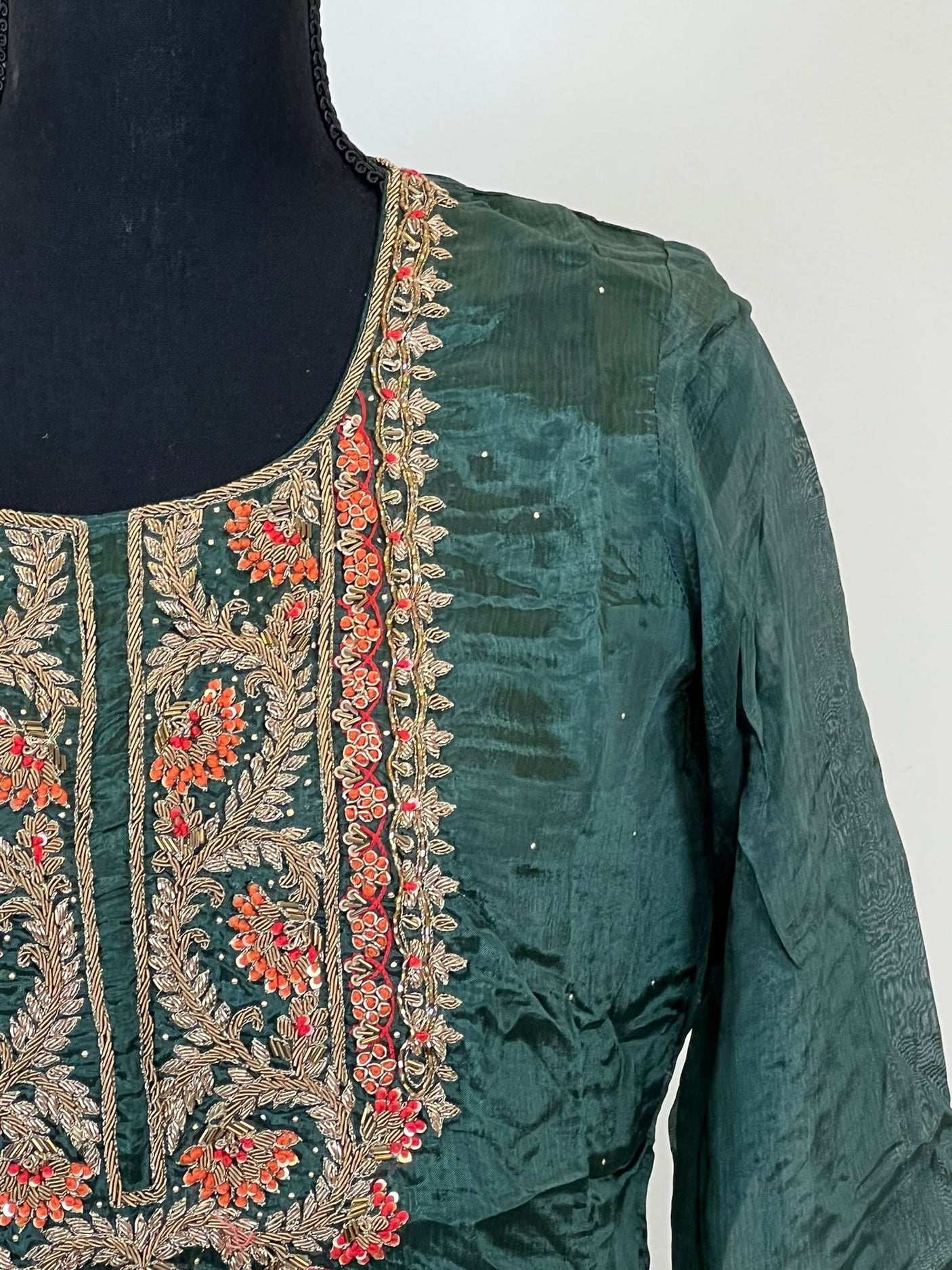 Pure zardousi Delhi Boutique