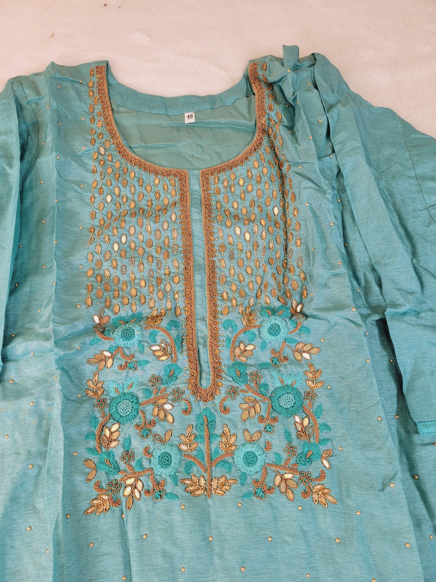 Pure zardousi Delhi Boutique