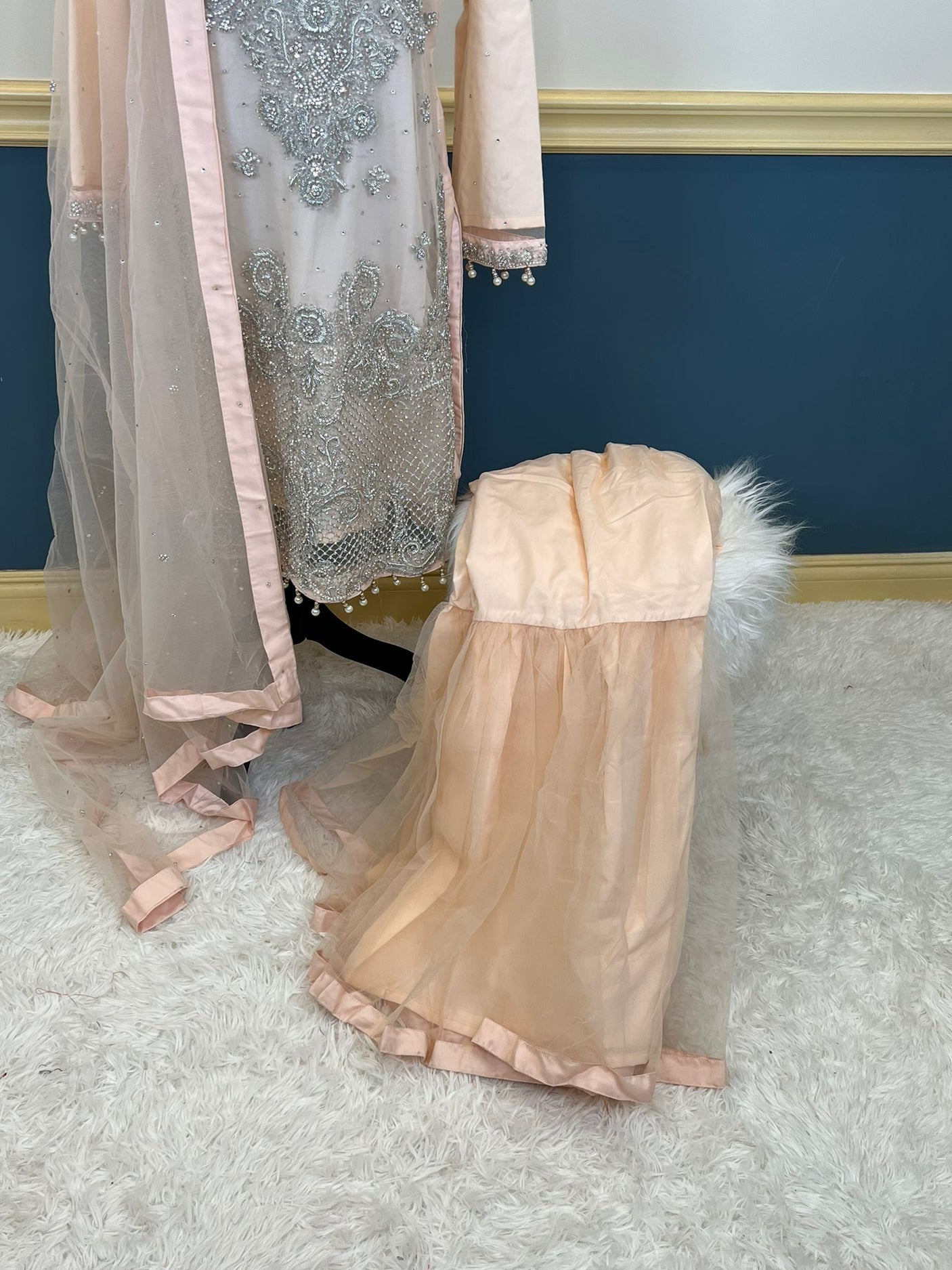 Eid special Pakistani orginal full zardosi work boutique dress with gharara pant-100% original guaranteed