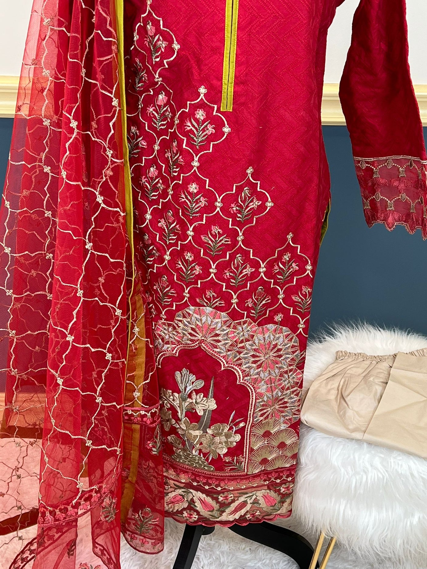 Pakistani Stitched lawn Embroidered Salwar kameez ready to ship