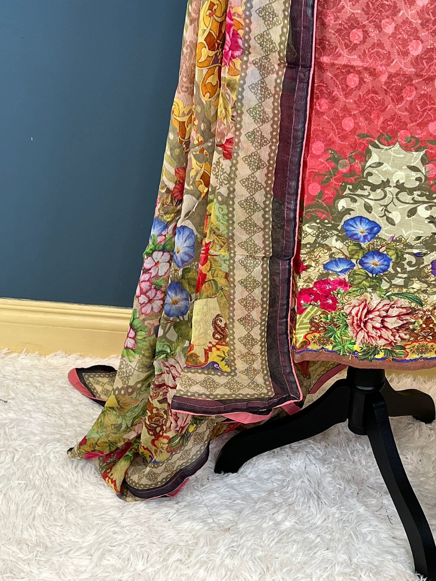 Pakistani Stitched Embroidered lawn Salwar kameez ready to ship