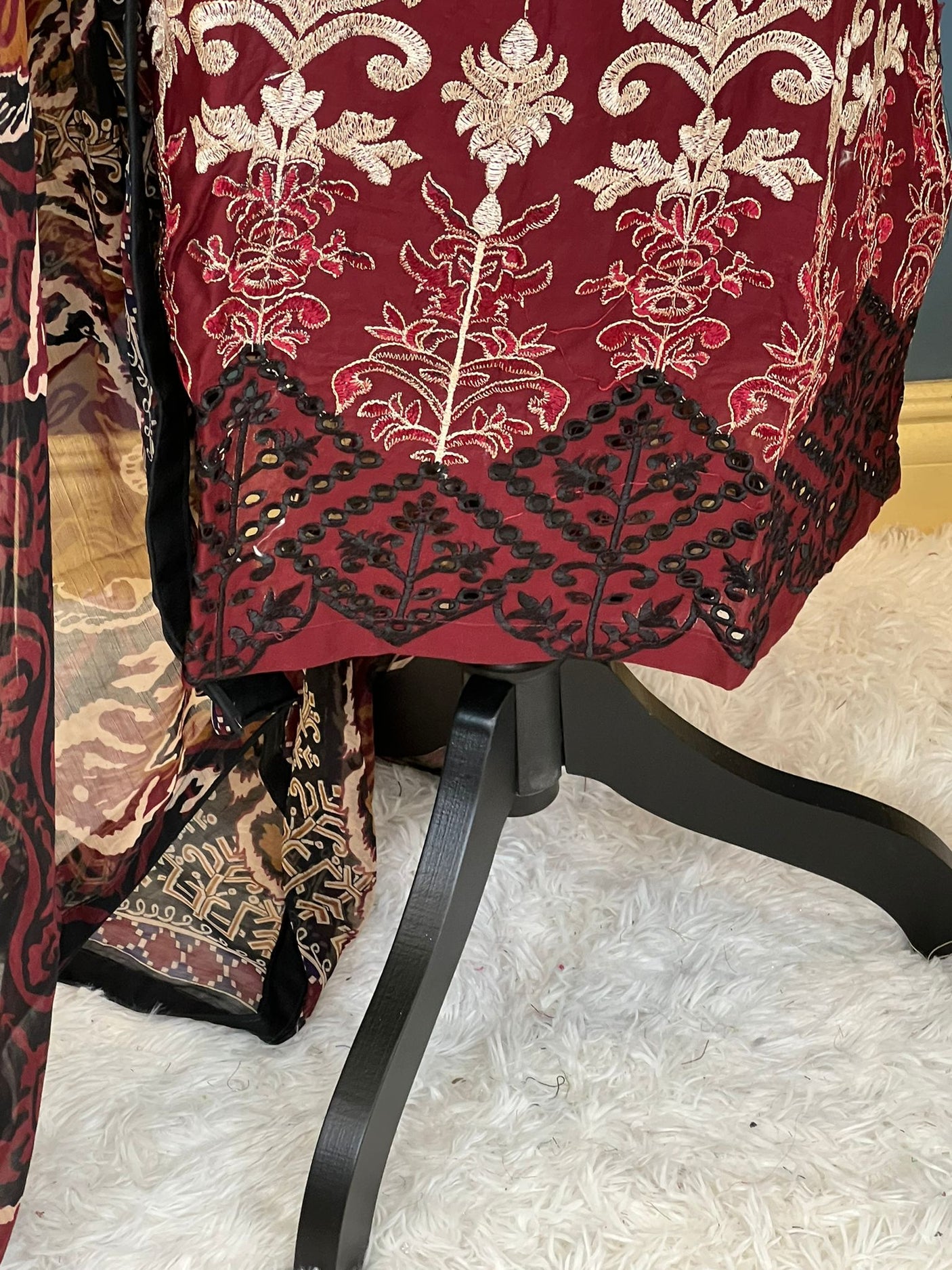 Pakistani Stitched Embroidered lawn Salwar kameez ready to ship