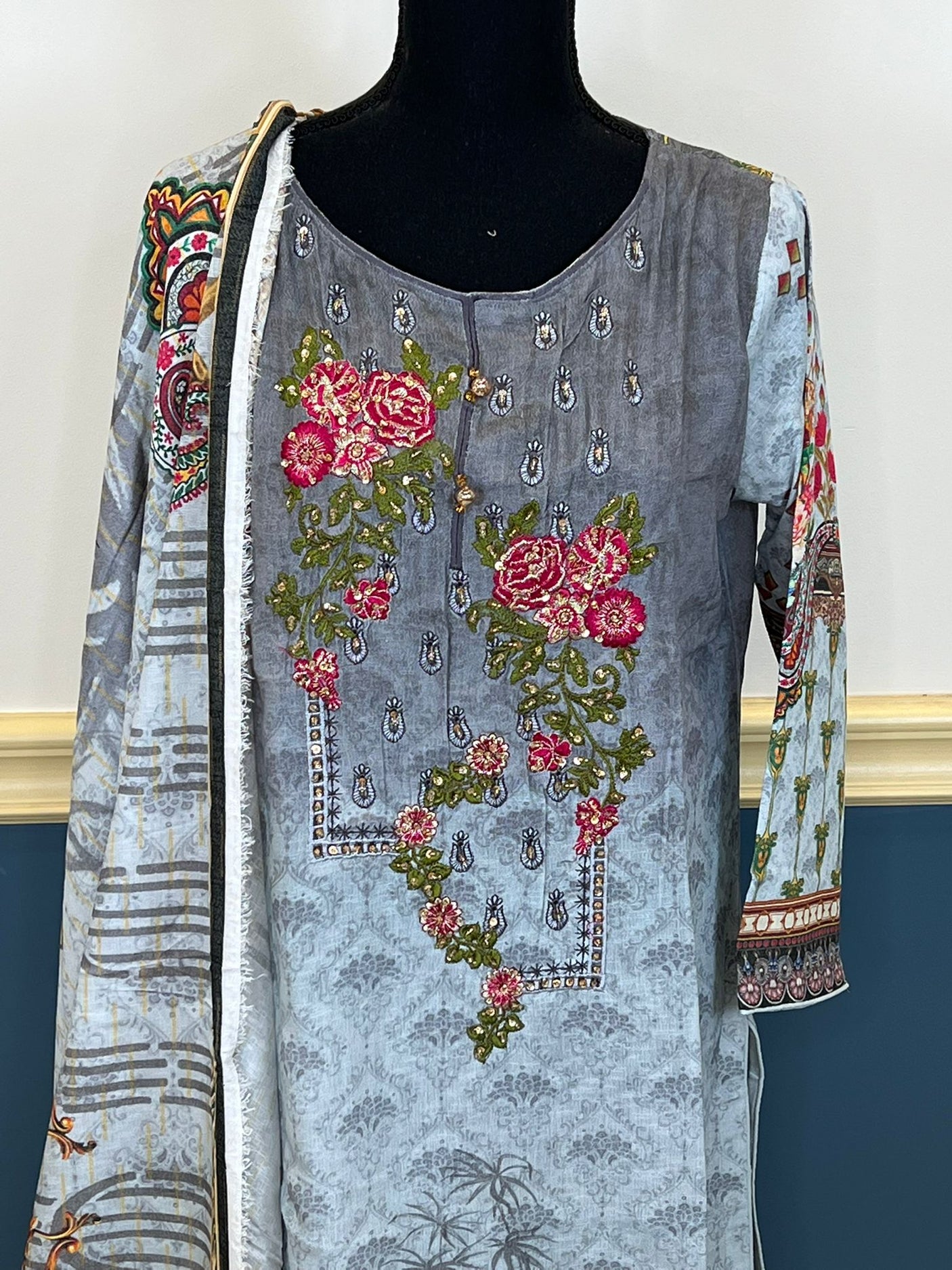 Pakistani linen Embroidered Salwar kameez Ready To Ship