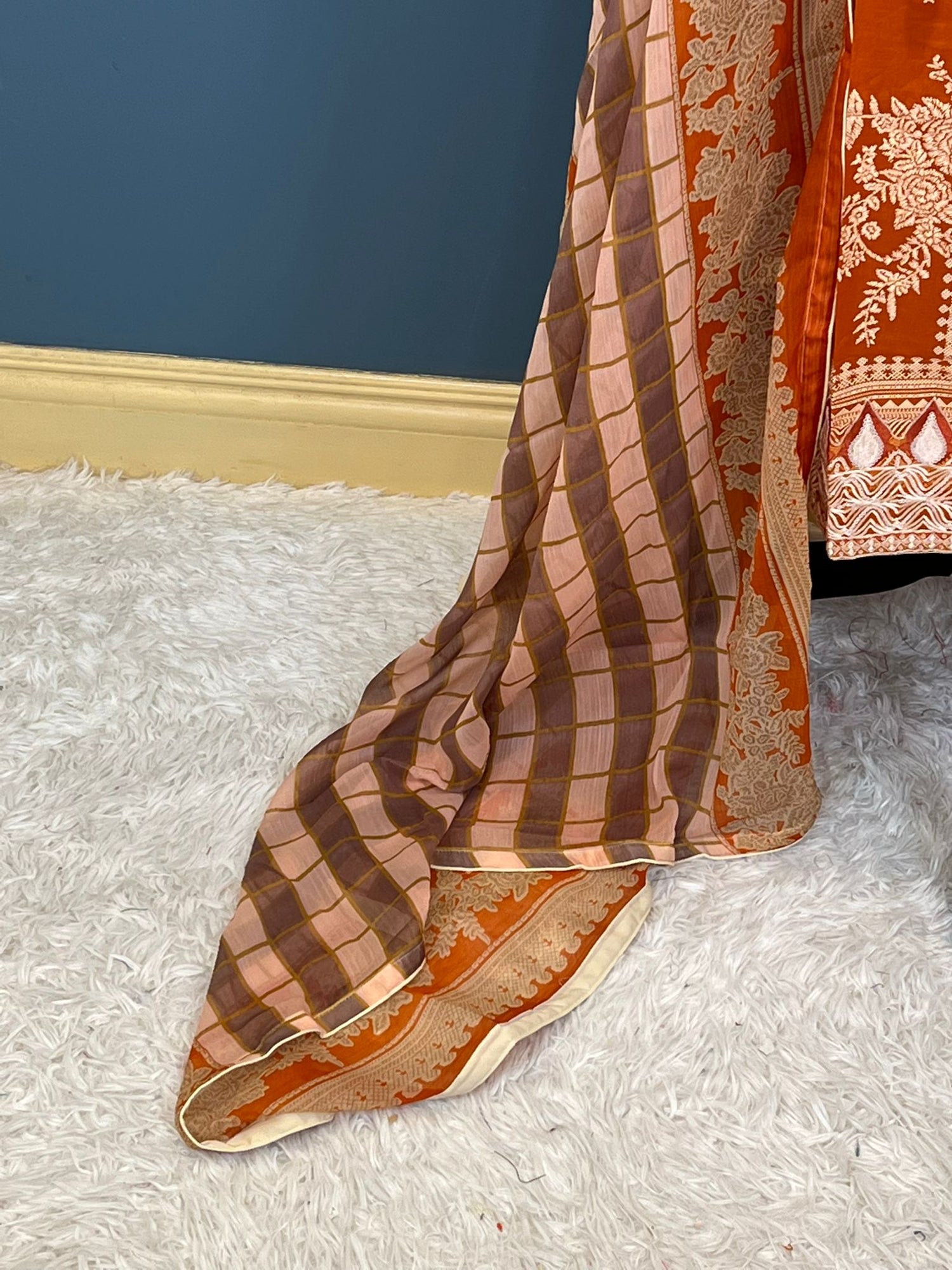 Pakistani Stitched Embroidered lawn Salwar kameez ready to ship