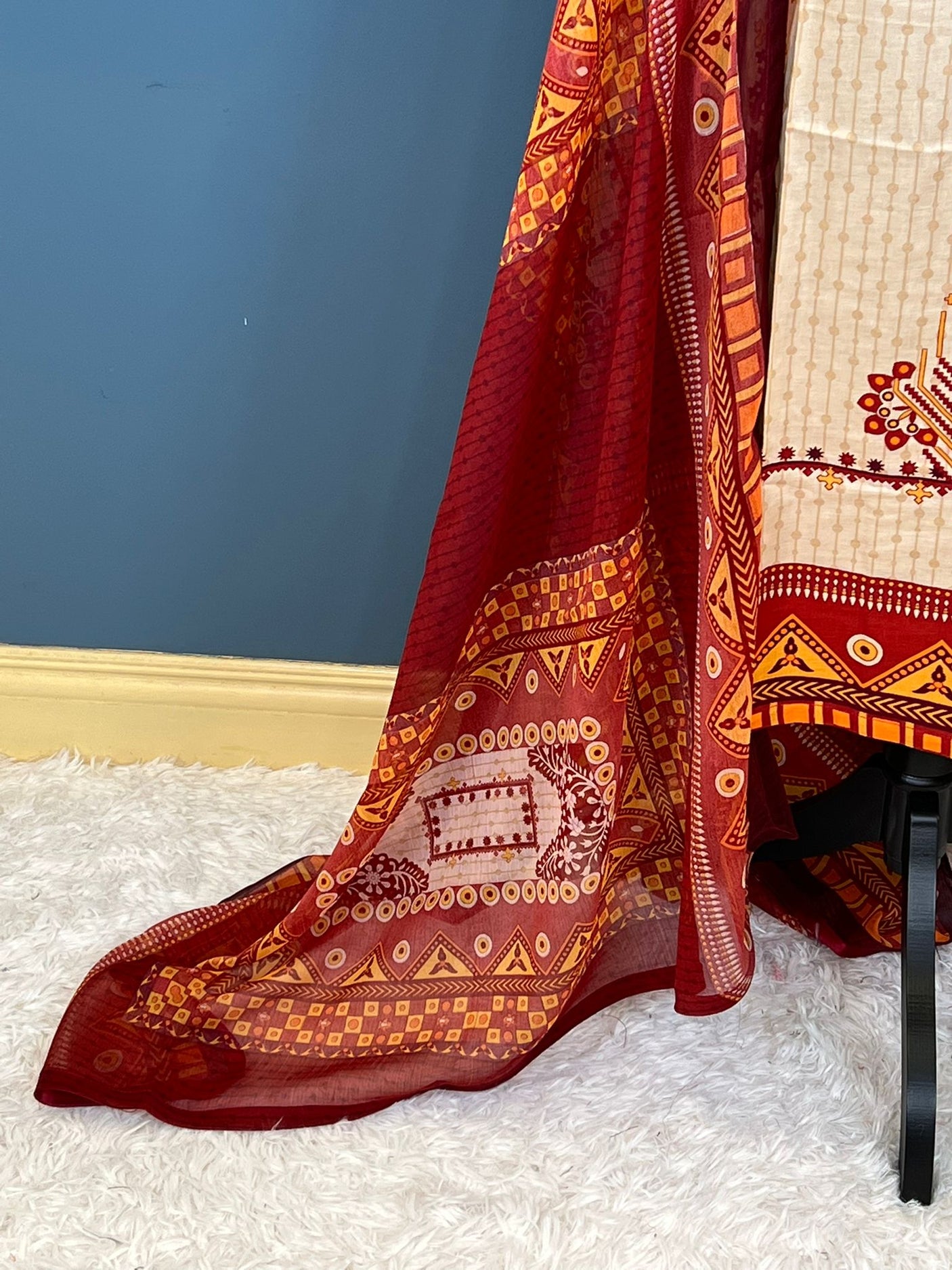 Pakistani Stitched Embroidered lawn Salwar kameez ready to ship