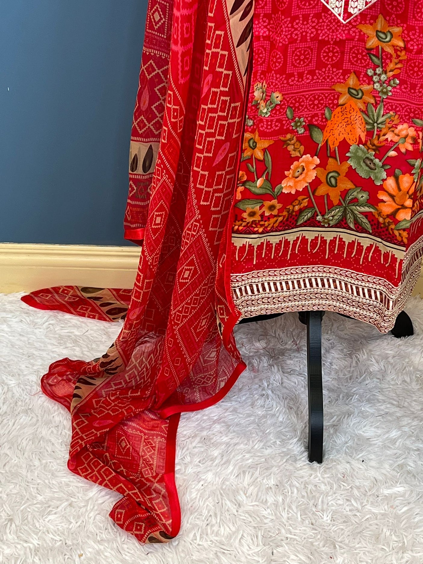 Pakistani Stitched Embroidered lawn Salwar kameez ready to ship