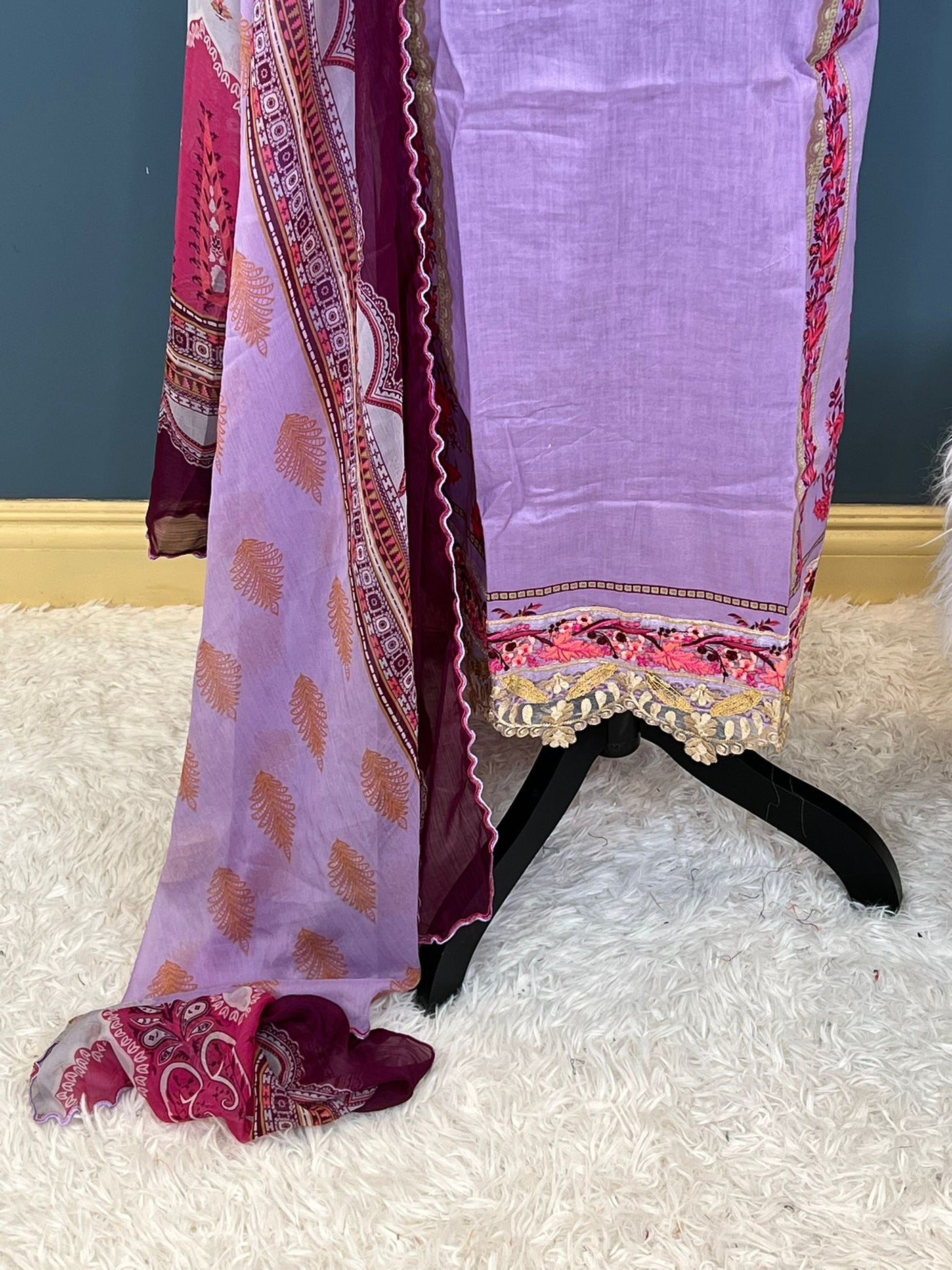 Pakistani Stitched Embroidered lawn Salwar kameez ready to ship