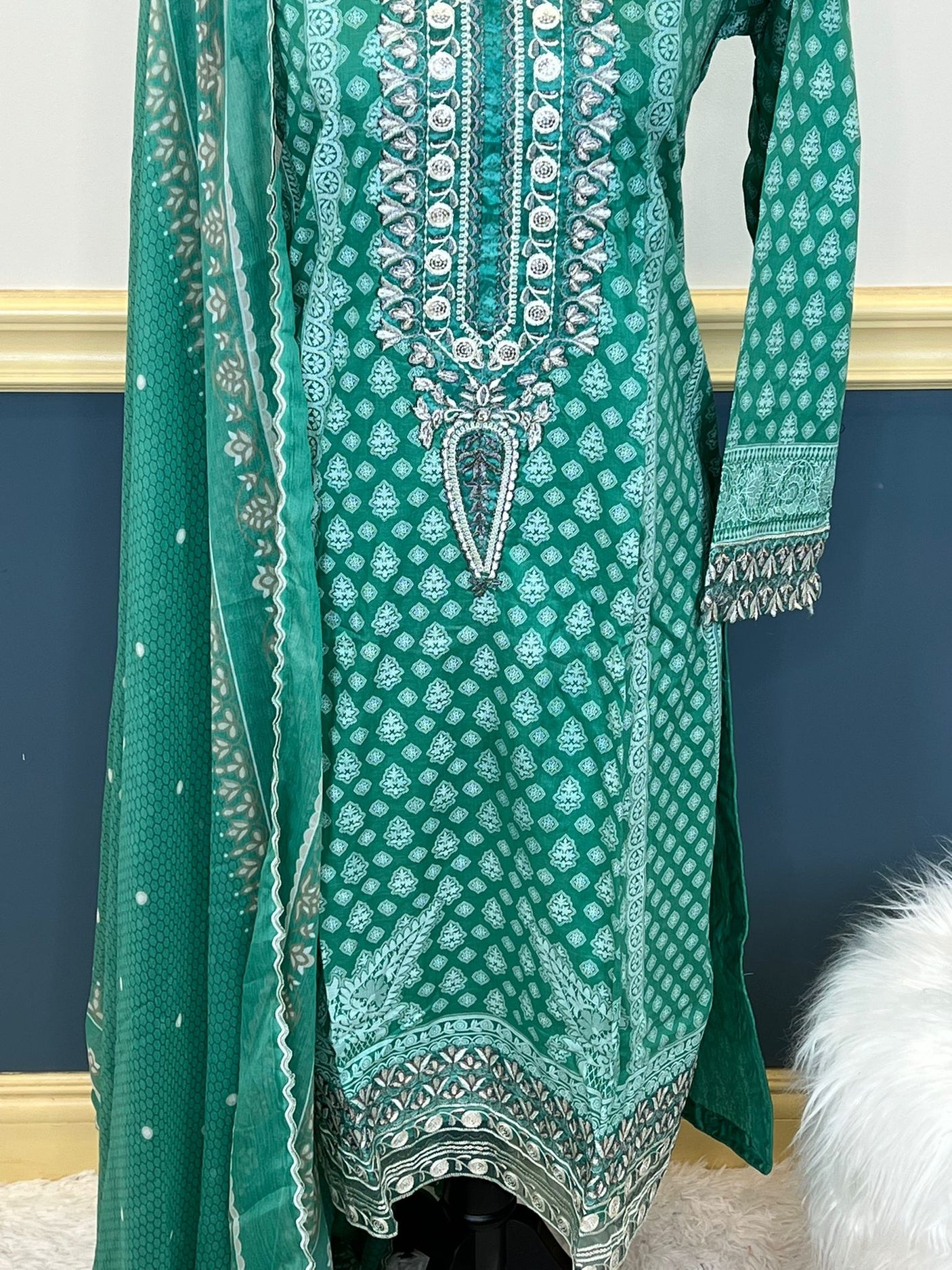 Pakistani Stitched Embroidered lawn Salwar kameez ready to ship
