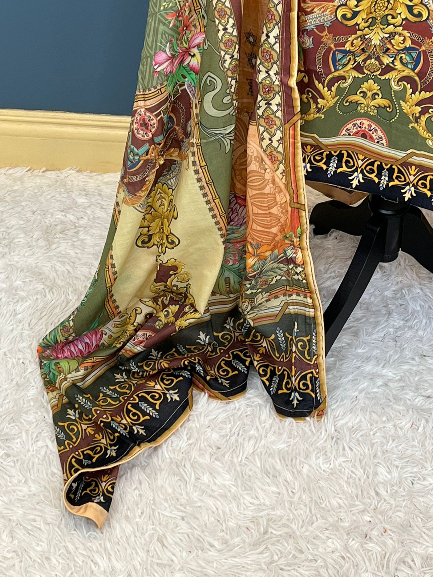 Pakistani Stitched Embroidered lawn Salwar kameez ready to ship