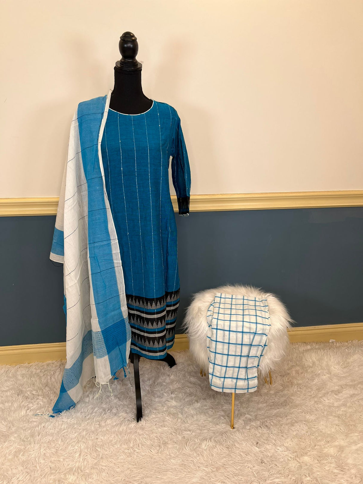 Bangladeshi Taant Salwar Kameez