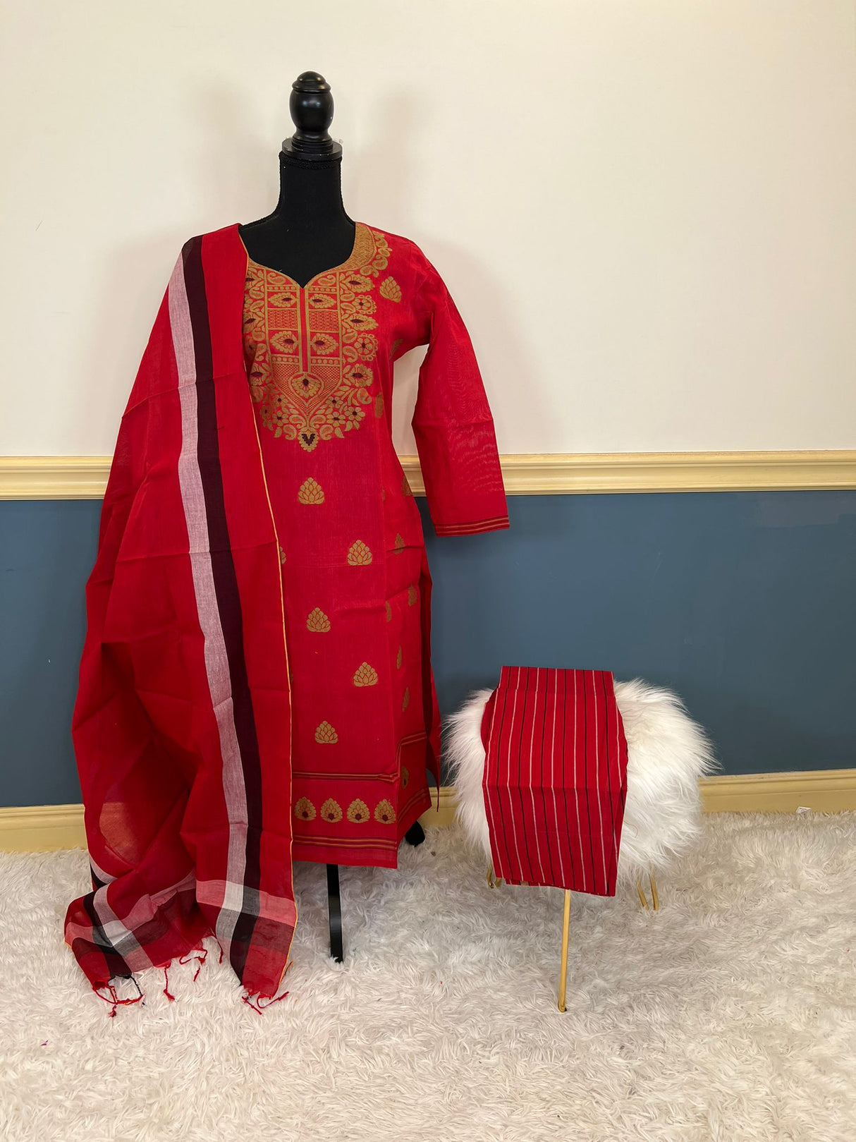 Bangladeshi Jamdani salwar kamiz