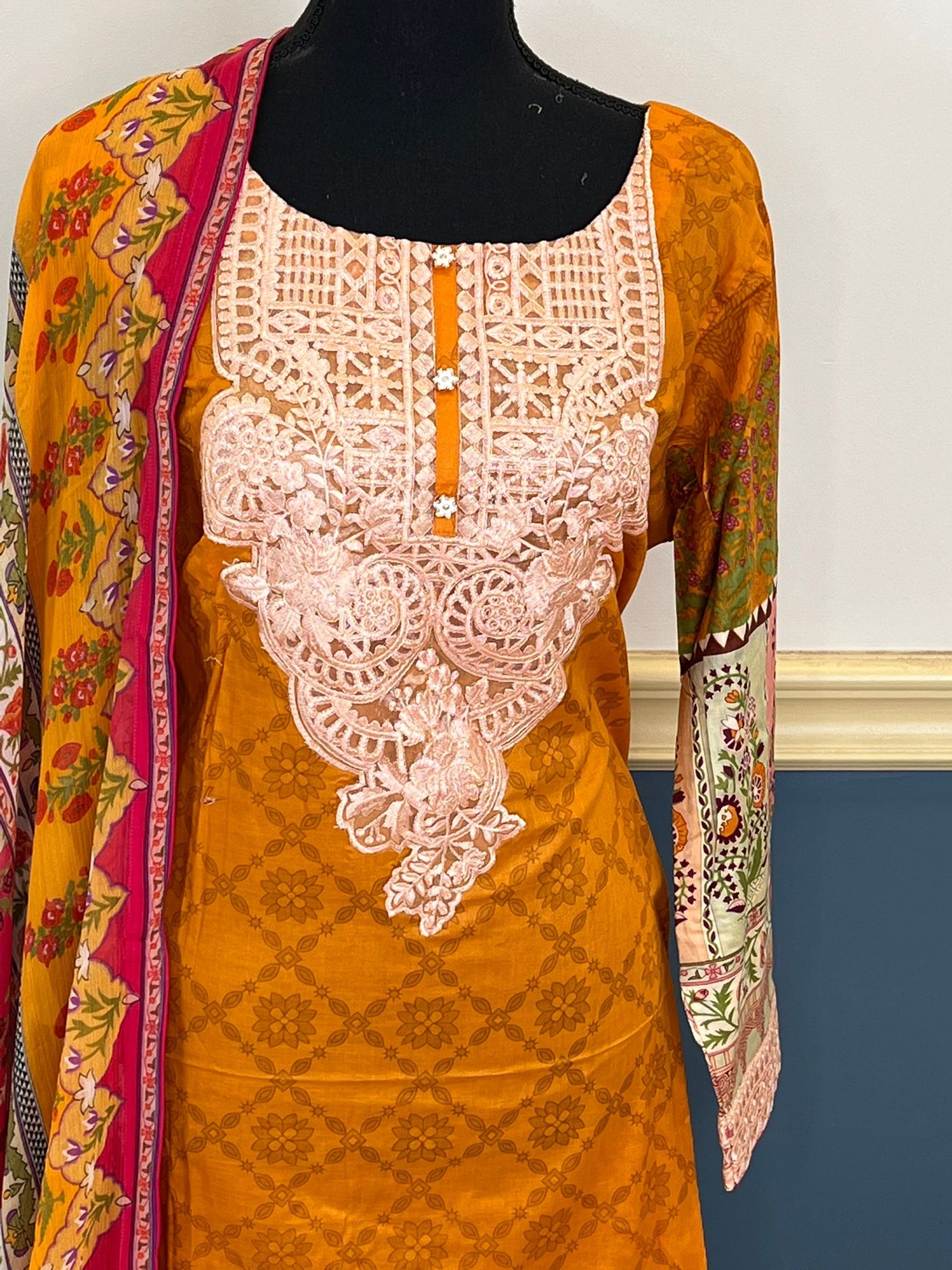 Pakistani Stitched Embroidered lawn Salwar kameez ready to ship