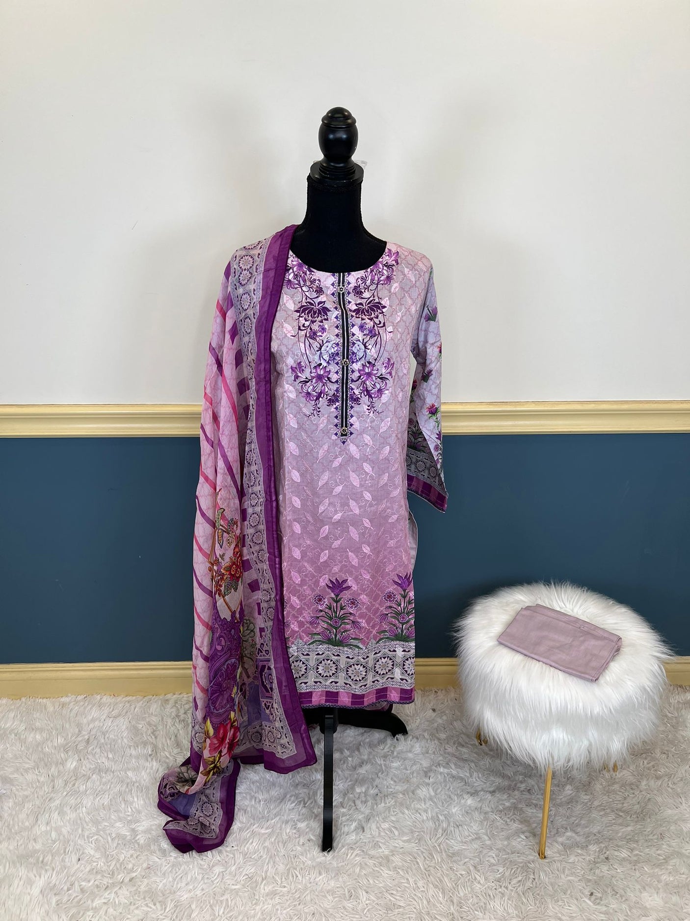 Pakistani Stitched Embroidered lawn Salwar kameez ready to ship