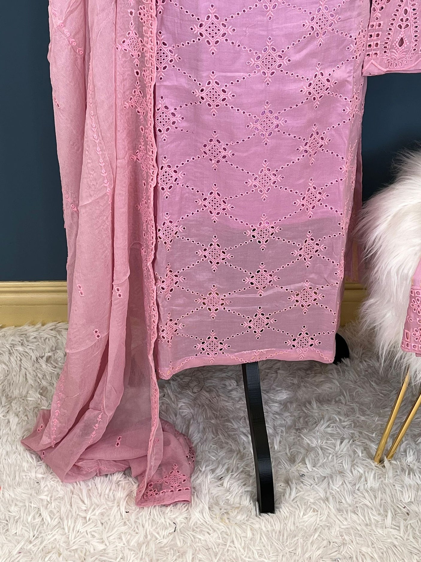 Pakistani Stitched Embroidered lawn Salwar kameez ready to ship