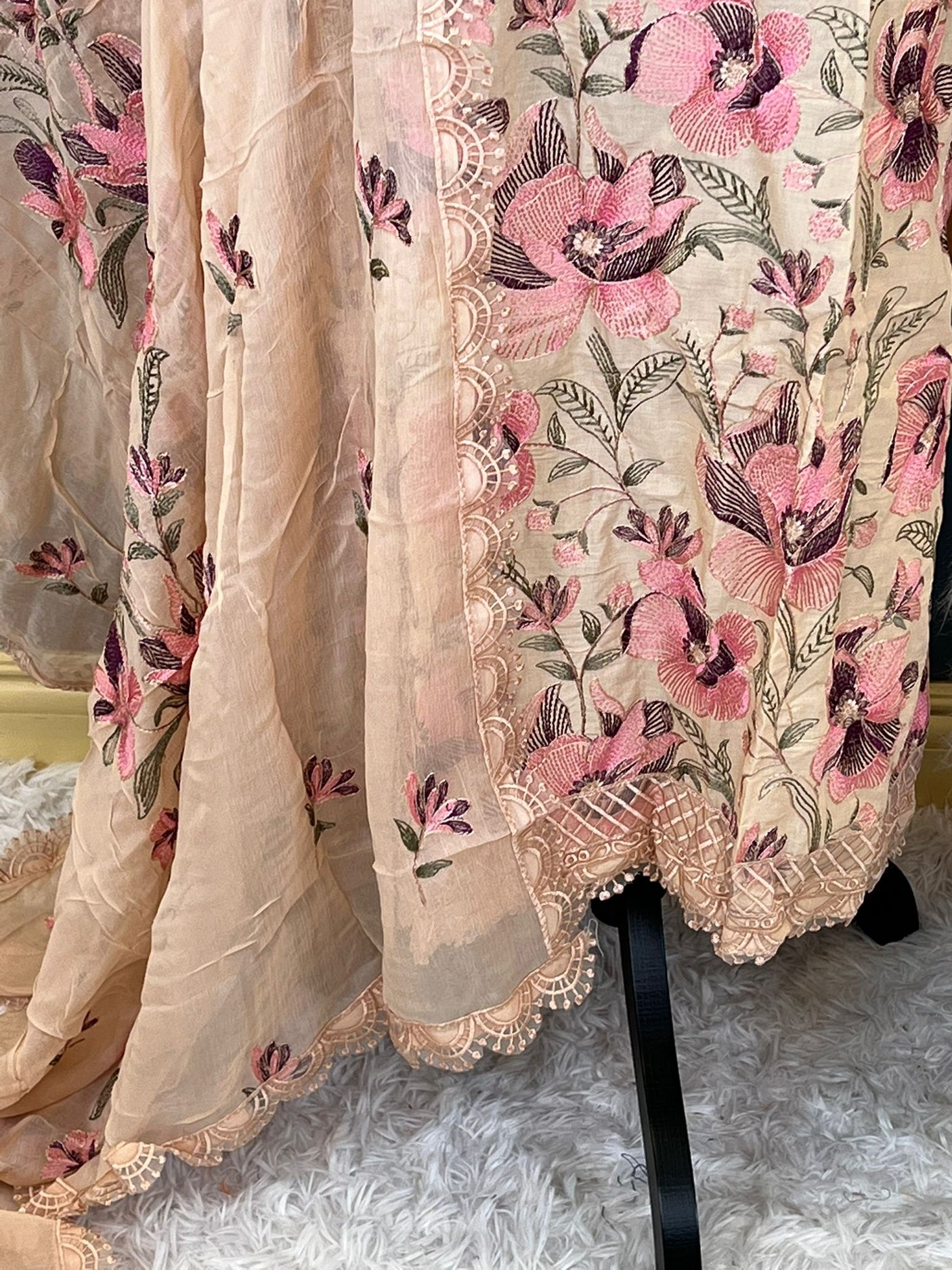 Pakistani Stitched Luxury Embroidered lawn Salwar kameez ready to ship