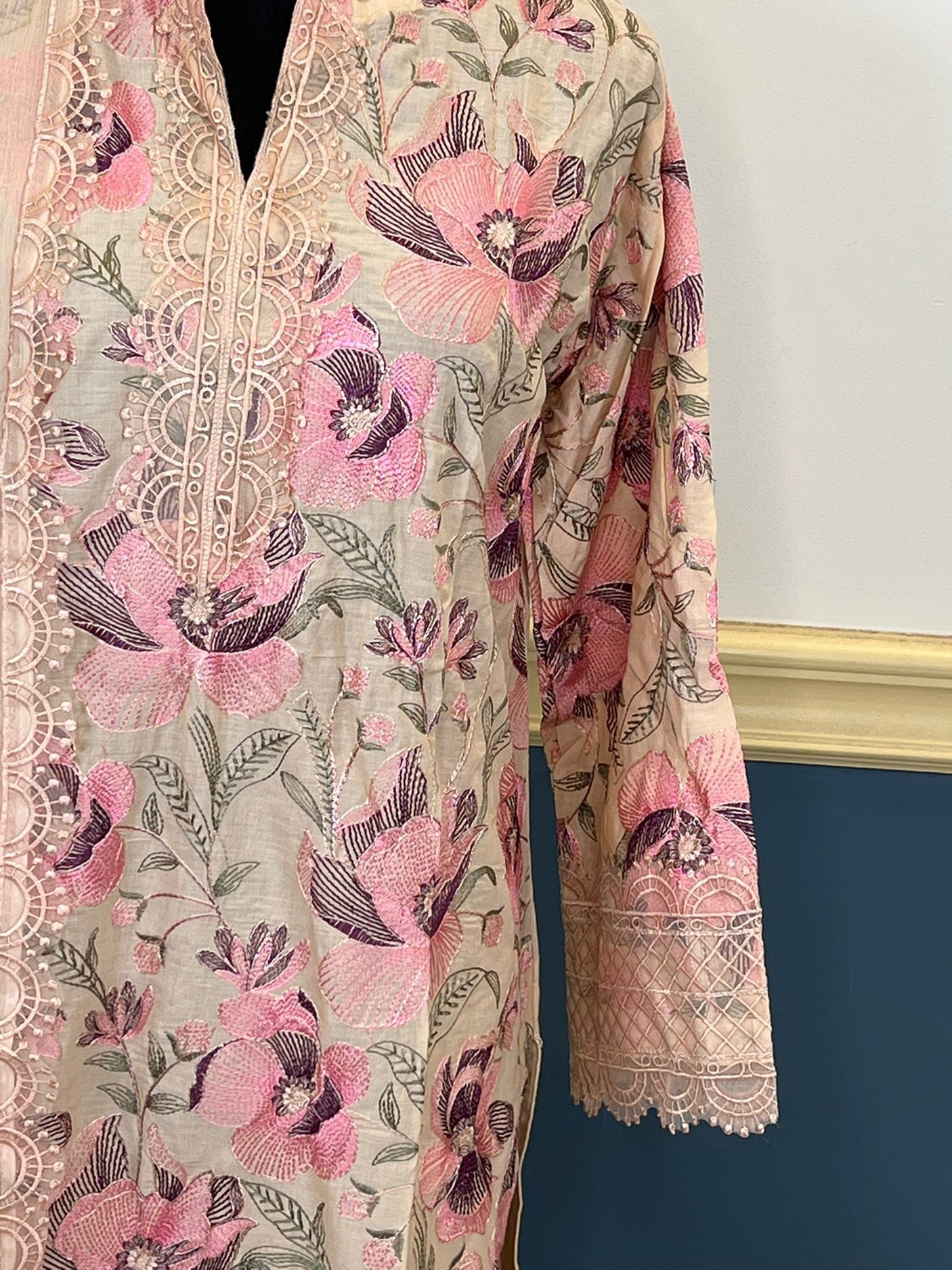 Pakistani Stitched Luxury Embroidered lawn Salwar kameez ready to ship