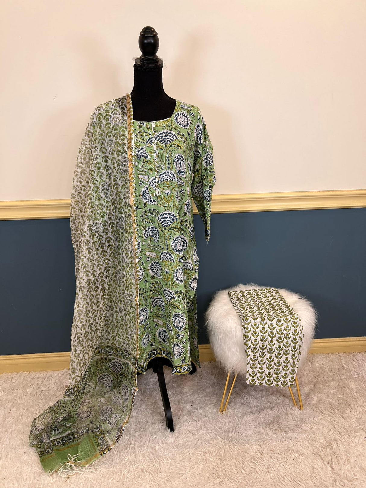 Indian Soft Cotton Stitched Suit Ready To Ship