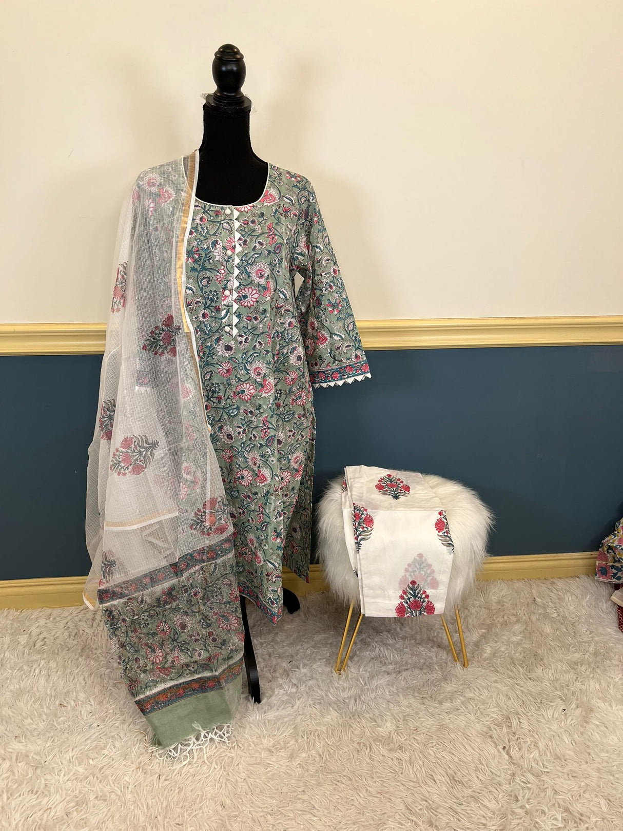 Indian Soft Cotton Stitched Suit Ready To Ship