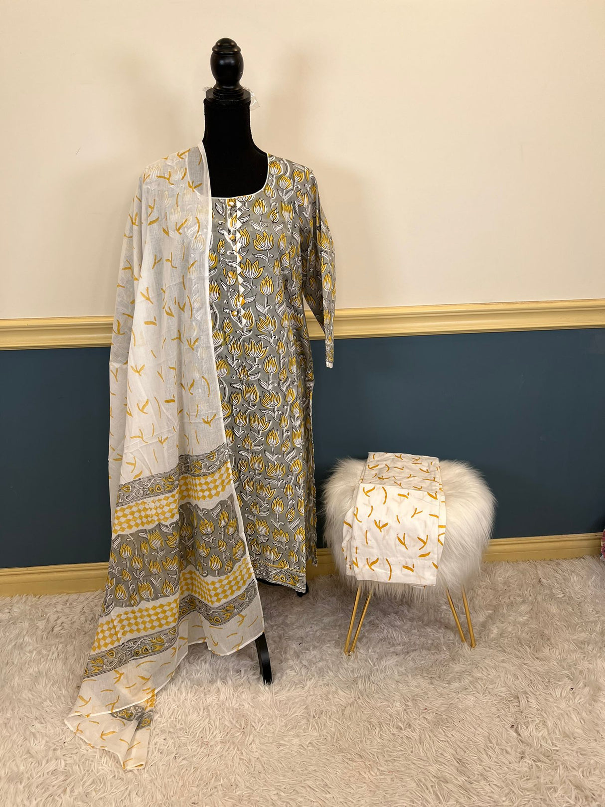 Indian Soft Cotton Stitched Suit Ready To Ship