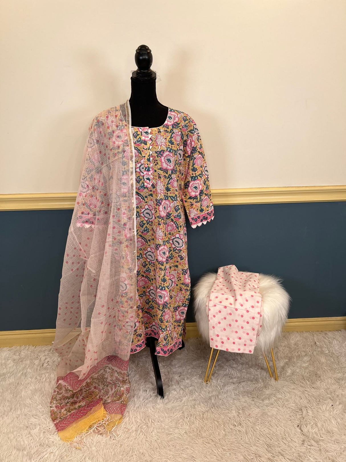 Indian Soft Cotton Stitched Suit Ready To Ship