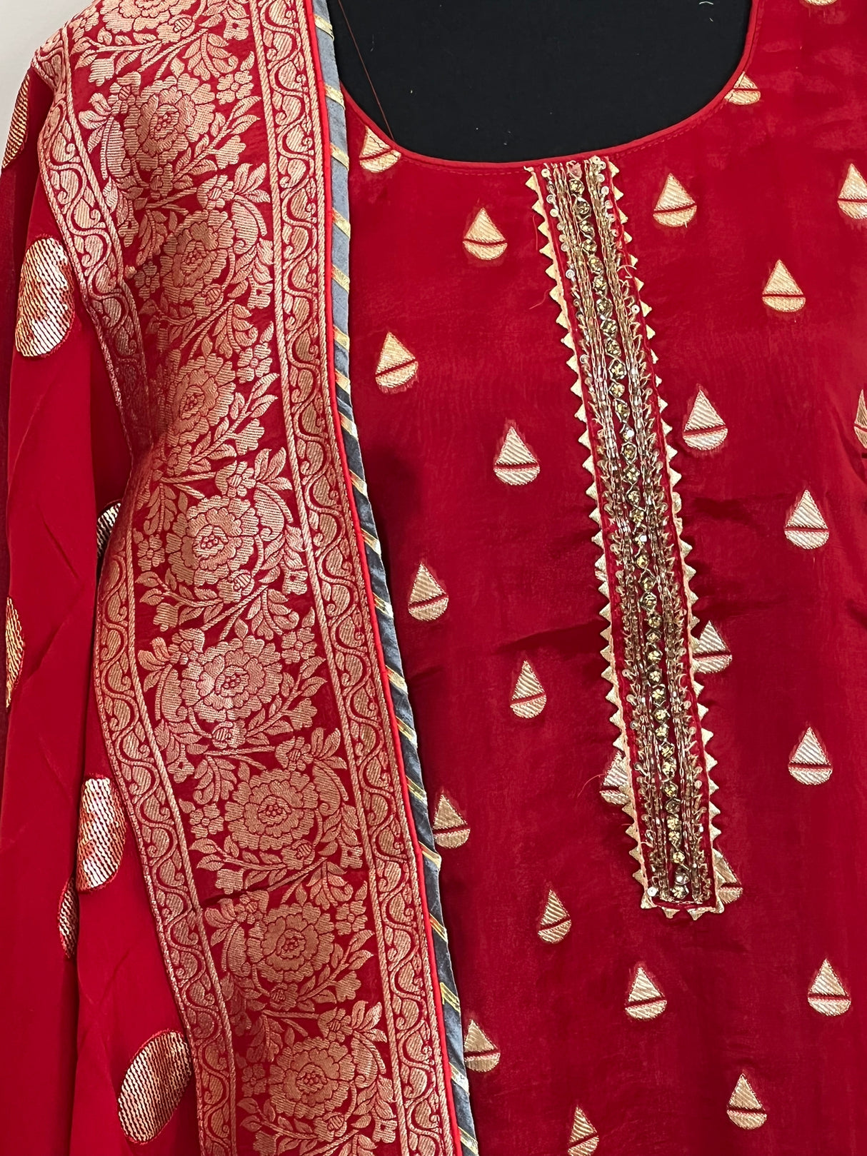 Khaddi Georgette Salwar Kamiz Ready To Ship